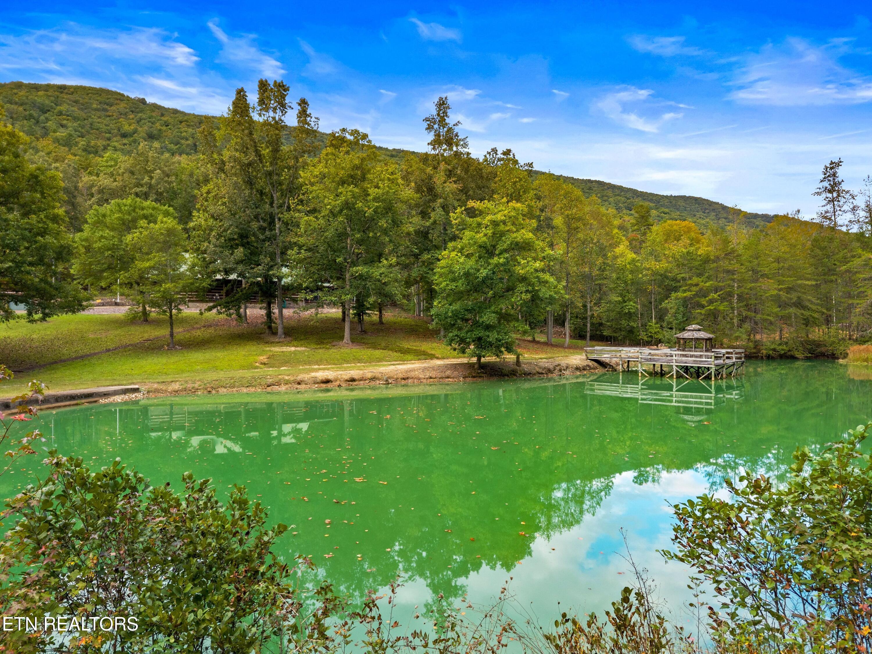 257 Jones Lane Mooresburg TN 37811