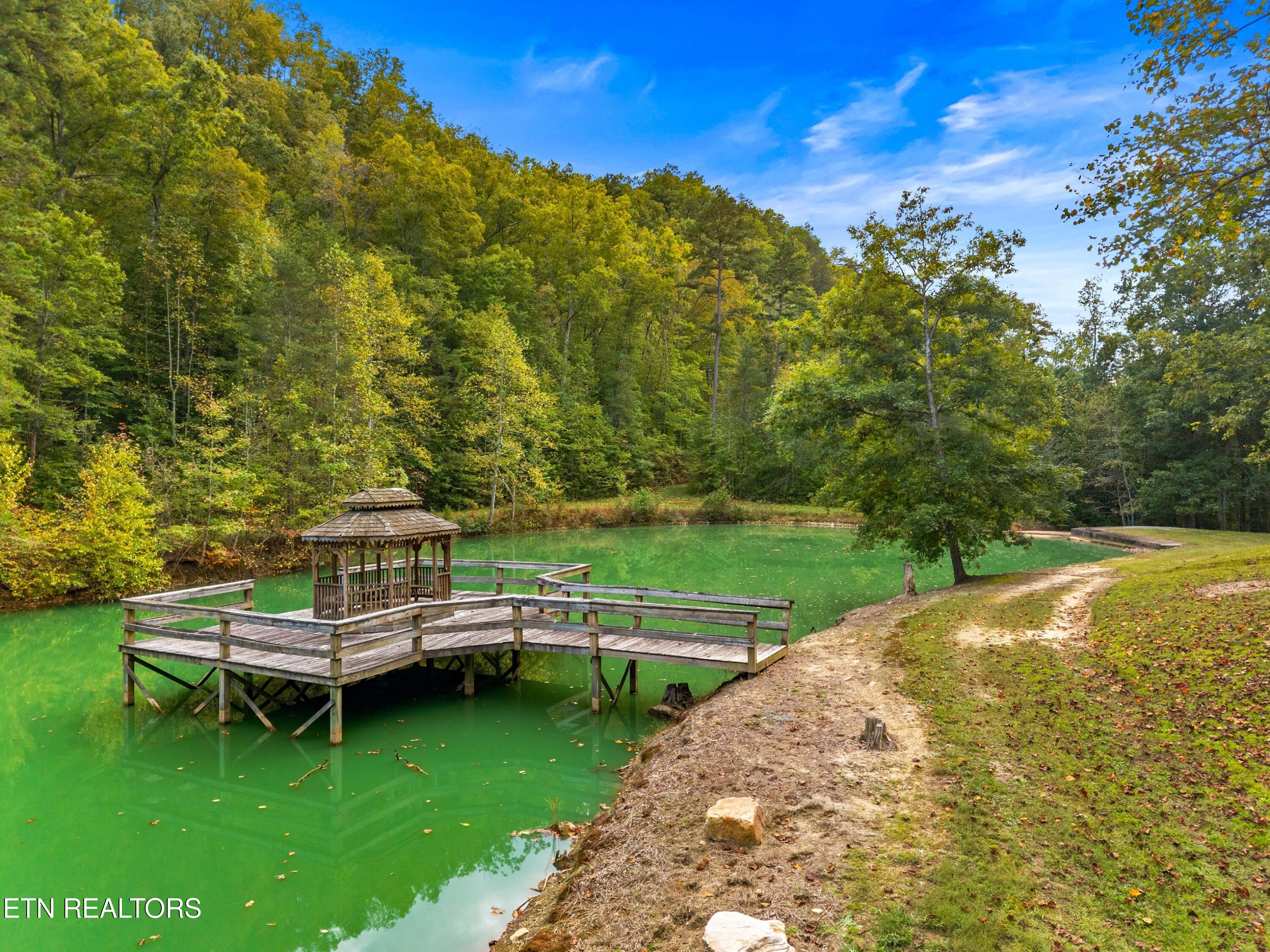 257 Jones Lane Mooresburg TN 37811