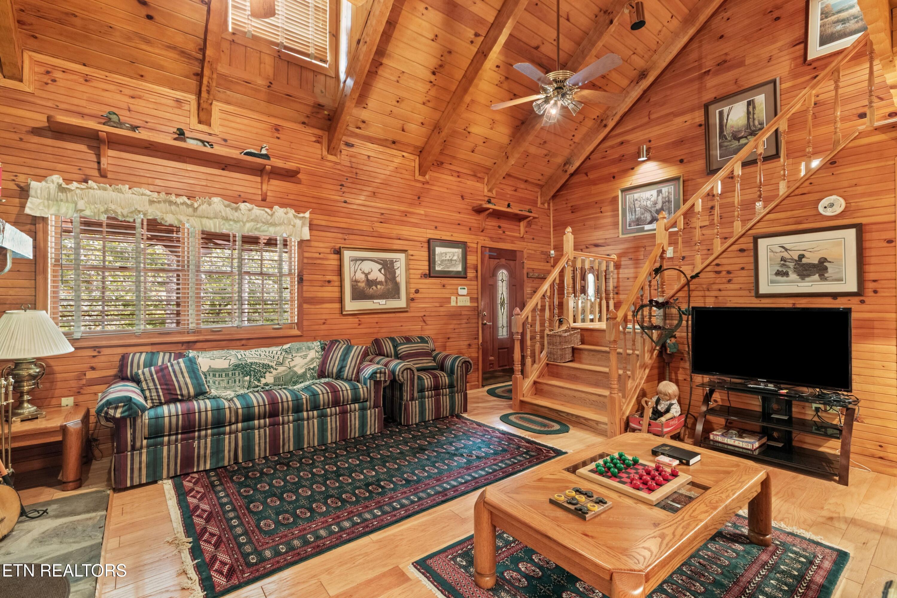 257 Jones Lane Mooresburg TN 37811