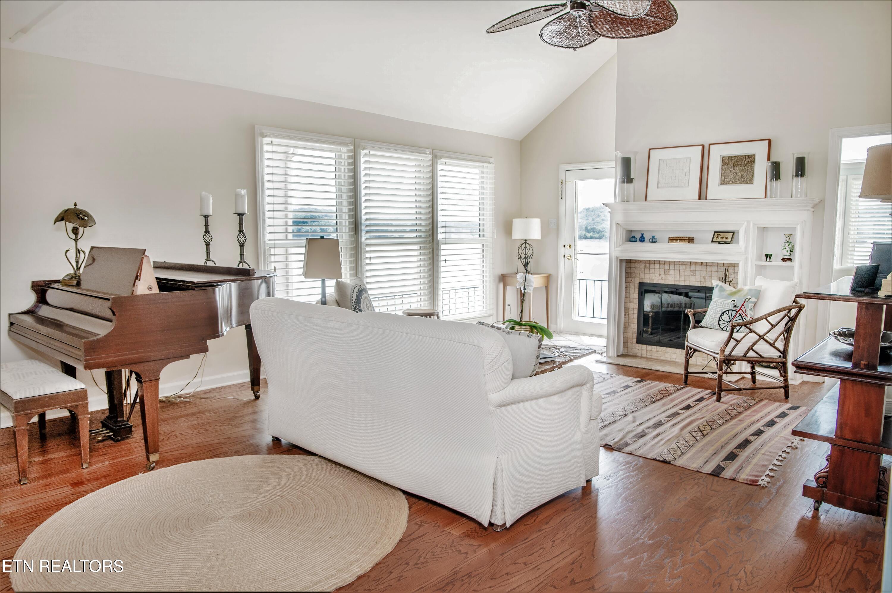 3470 Navigator Point Knoxville TN 37922
