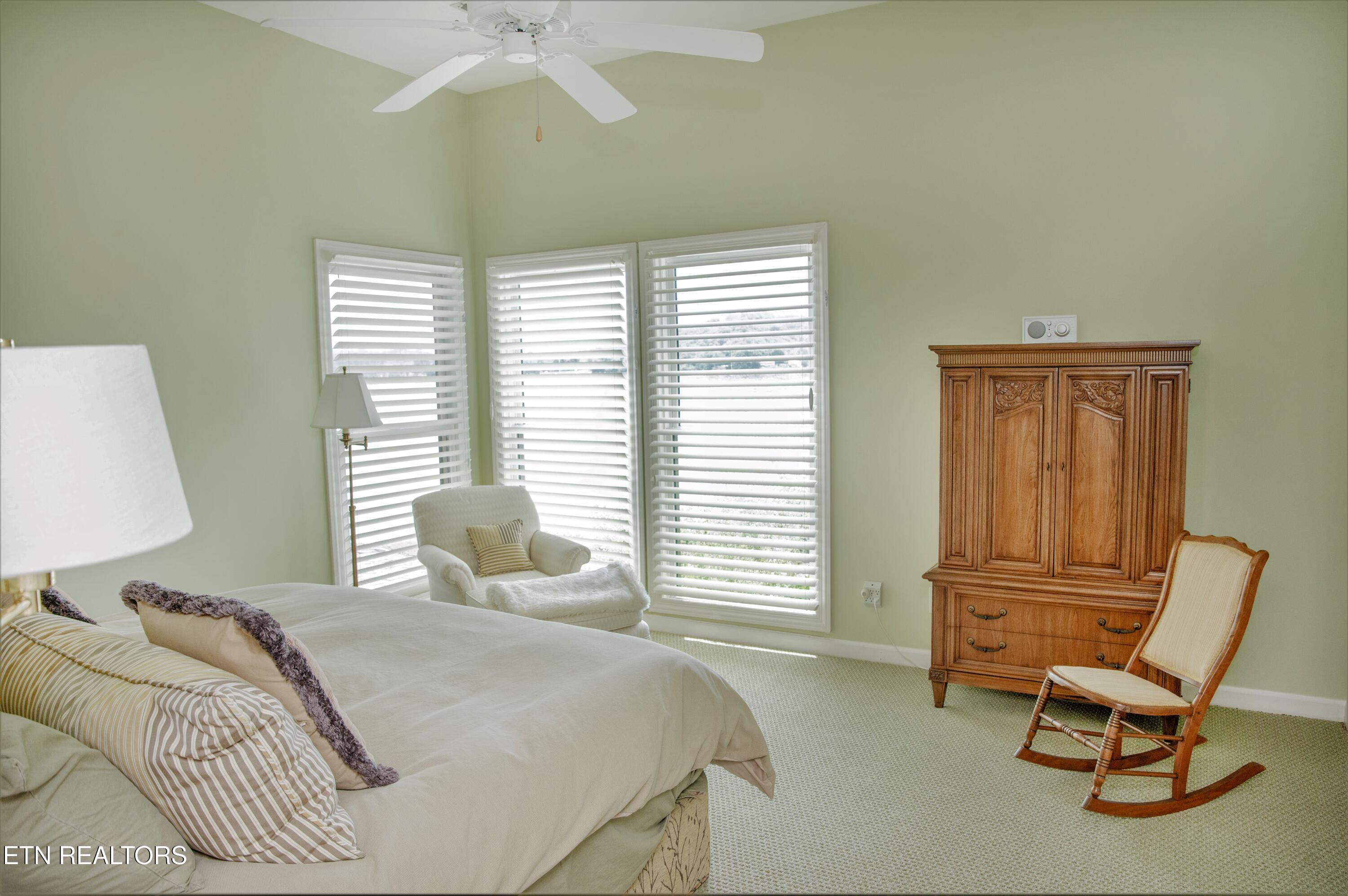 3470 Navigator Point Knoxville TN 37922