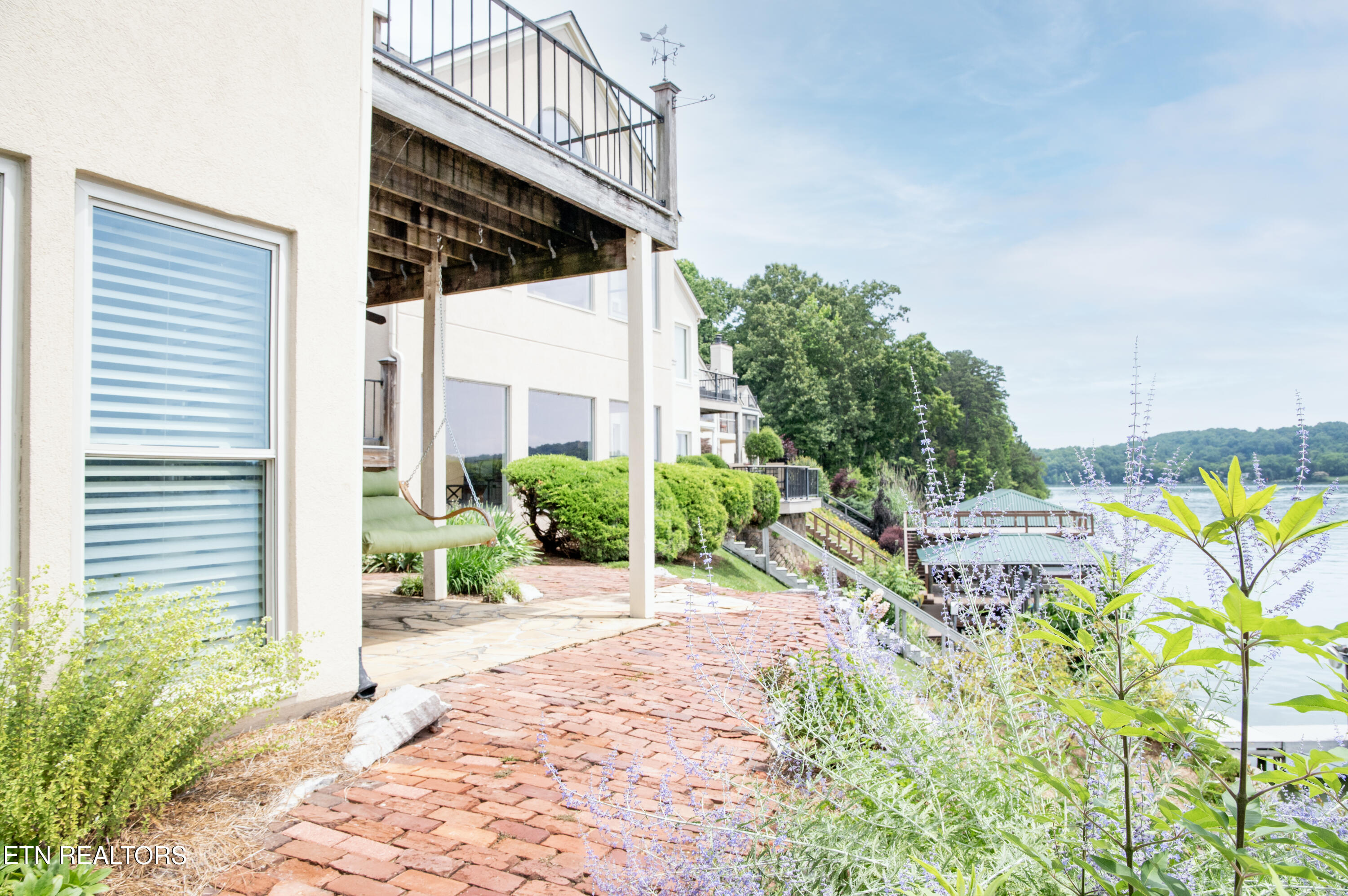 3470 Navigator Point Knoxville TN 37922