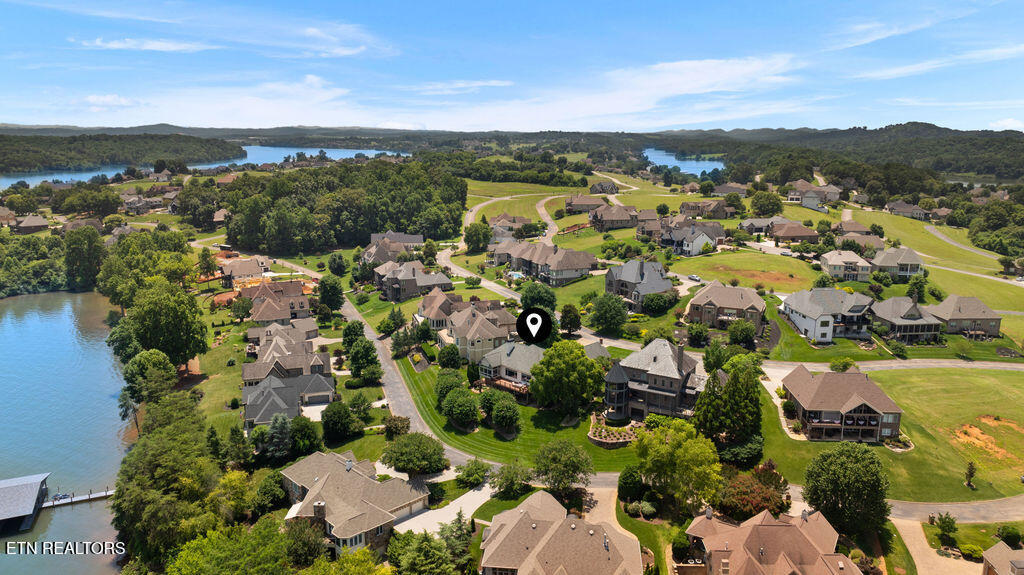 1510 Rarity Bay Parkway Vonore TN 37885