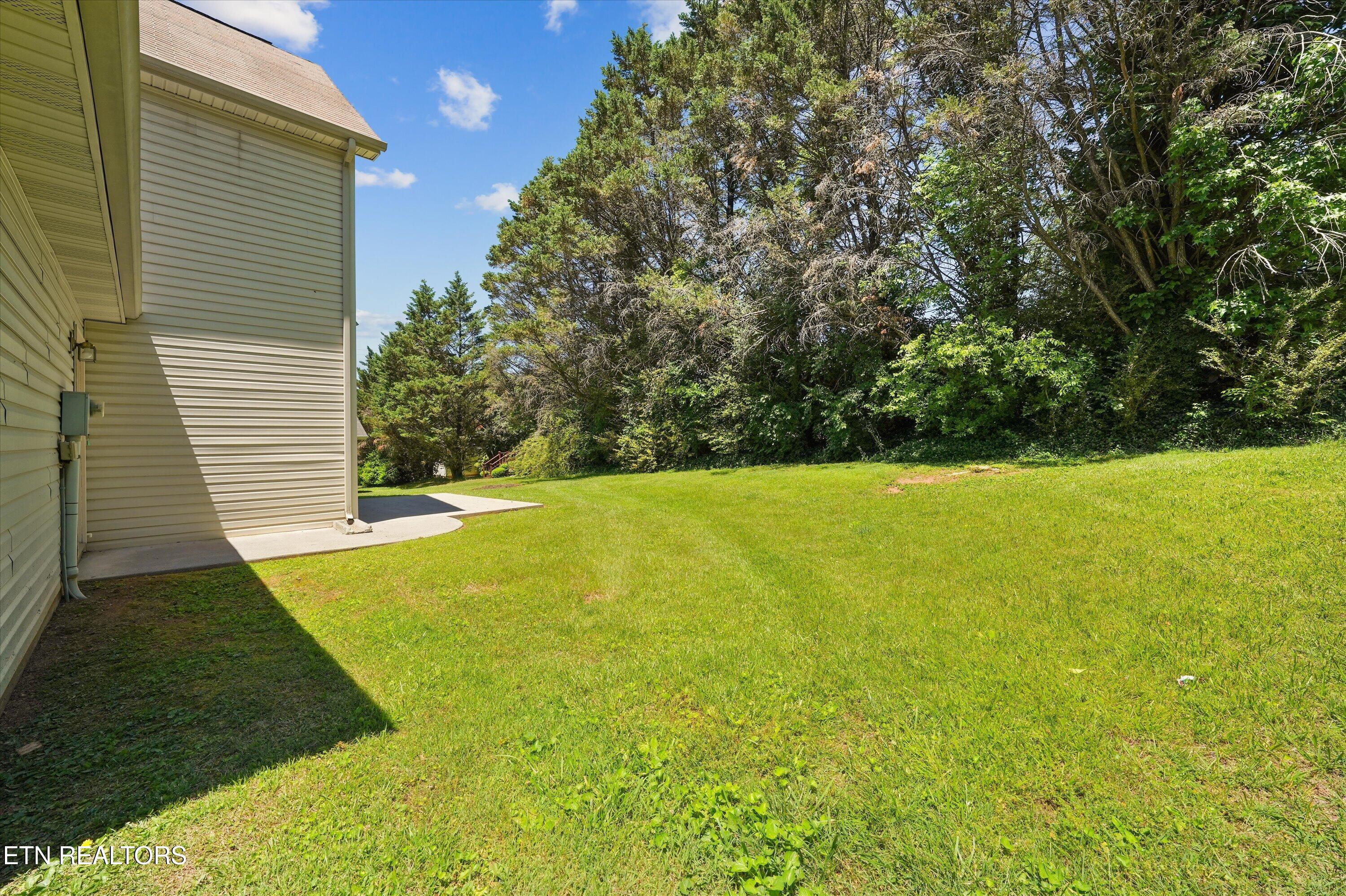 2429 Village Lane Athens TN 37303