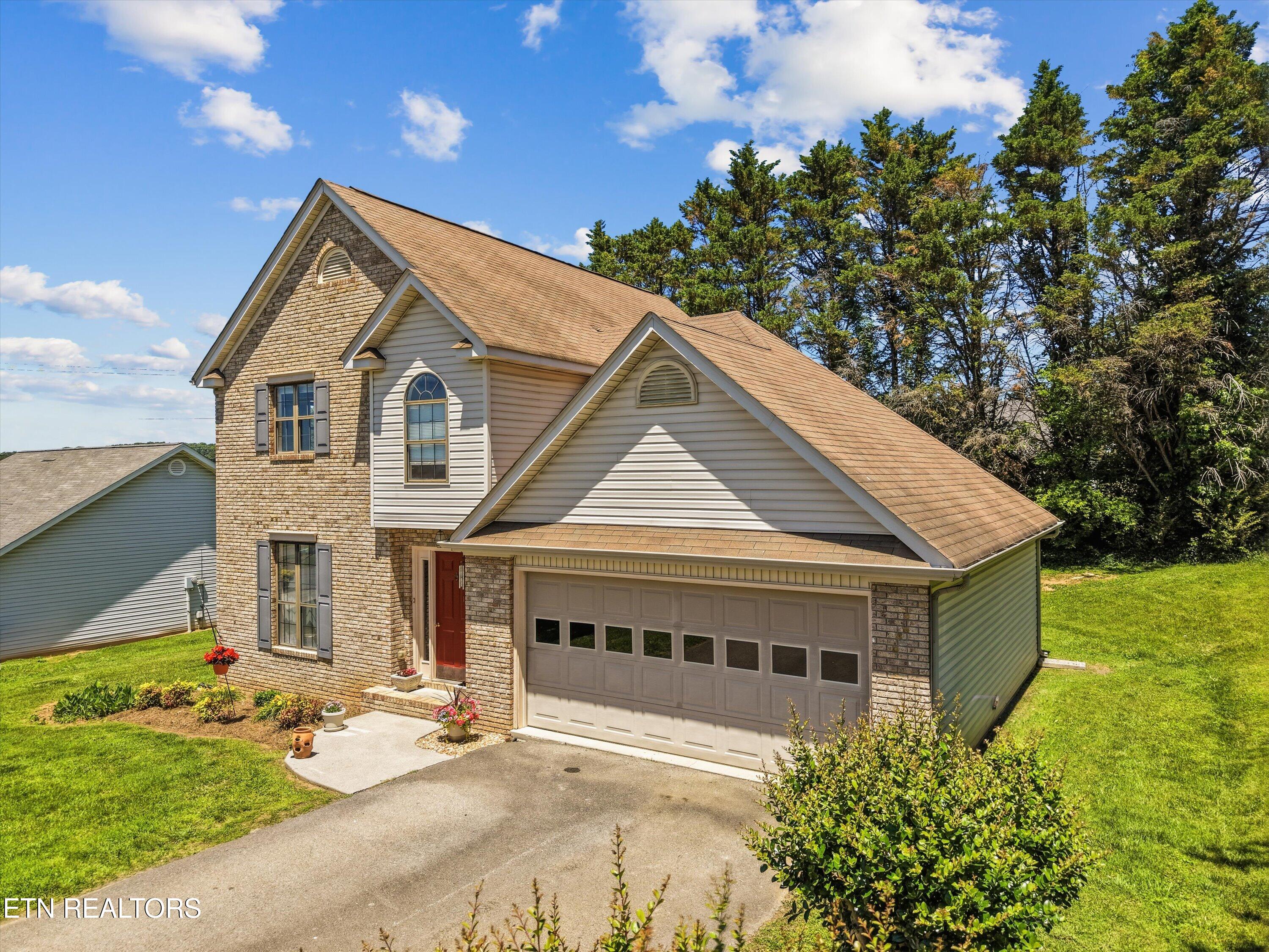 2429 Village Lane Athens TN 37303