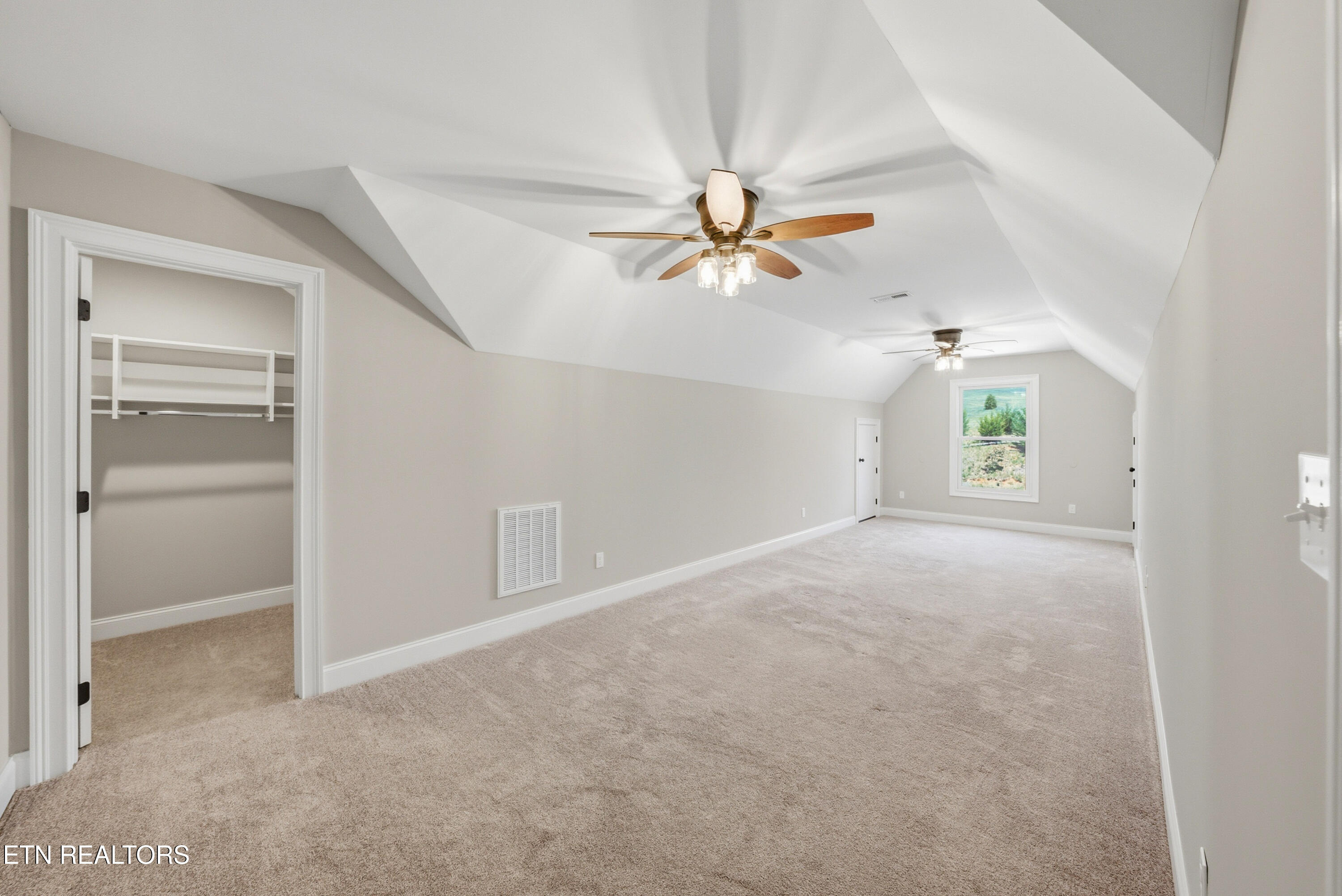 1833 Rockford Lane Knoxville TN 37922