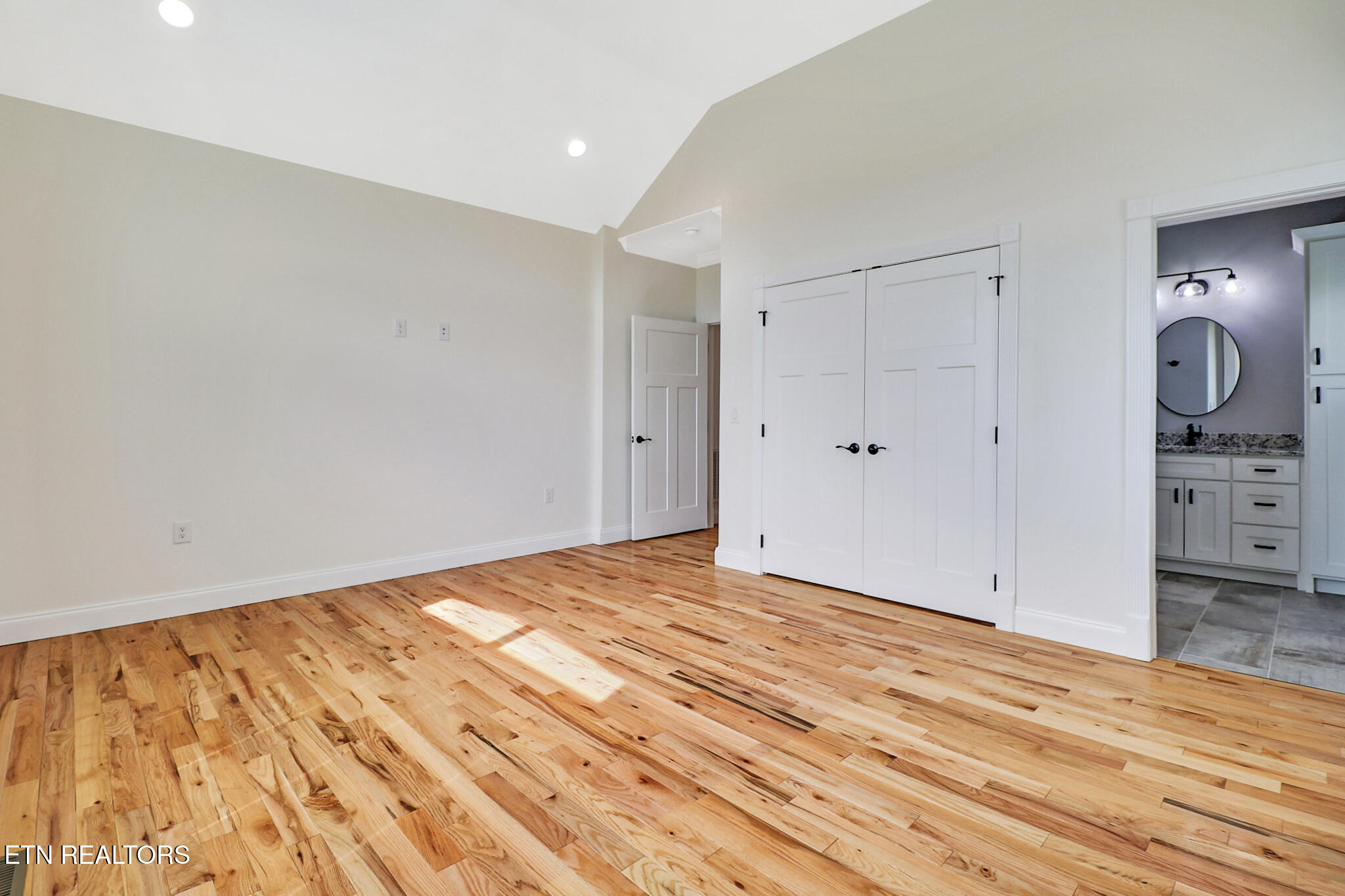 1150 Eldridge Loop Crossville TN 38571