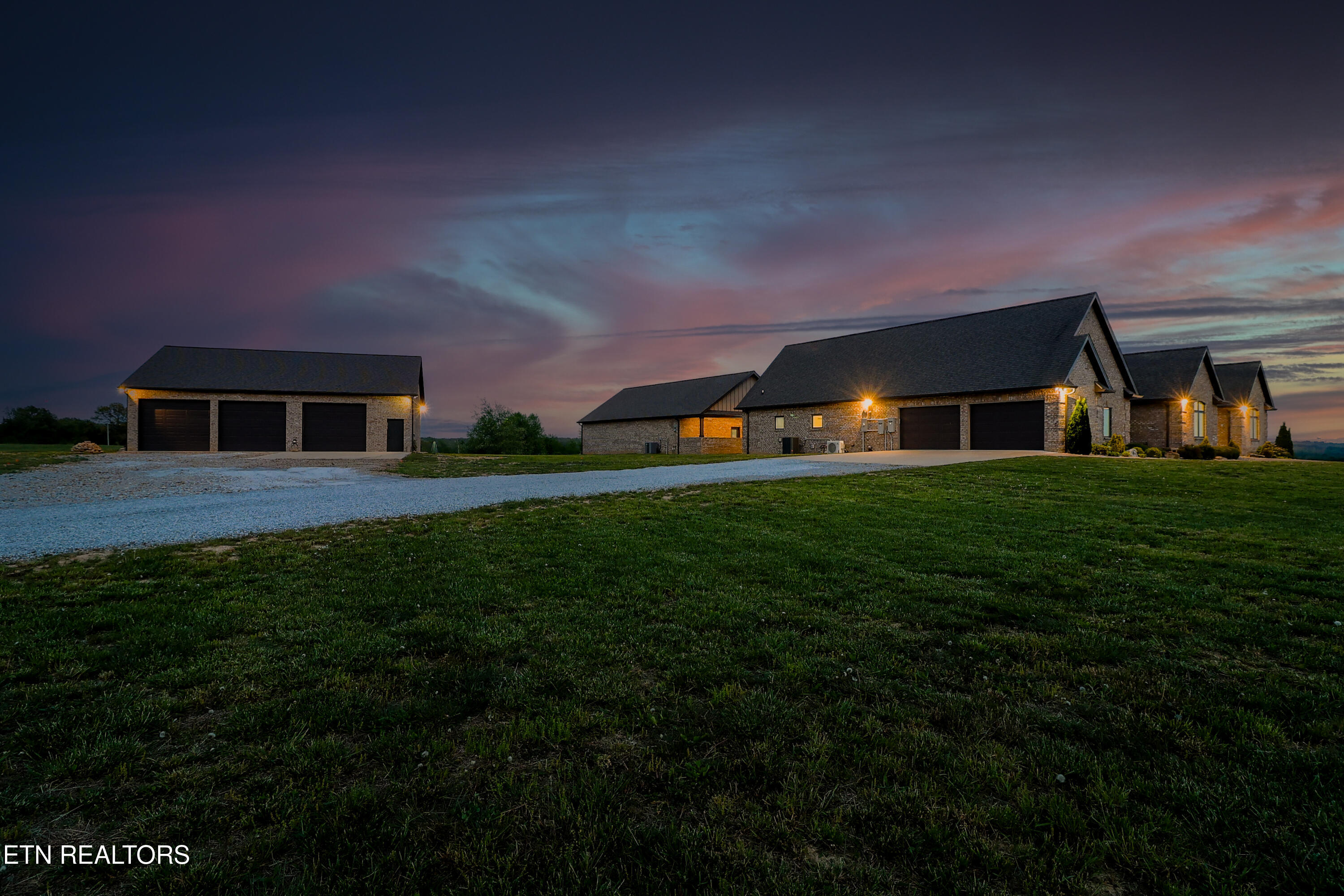 1150 Eldridge Loop Crossville TN 38571