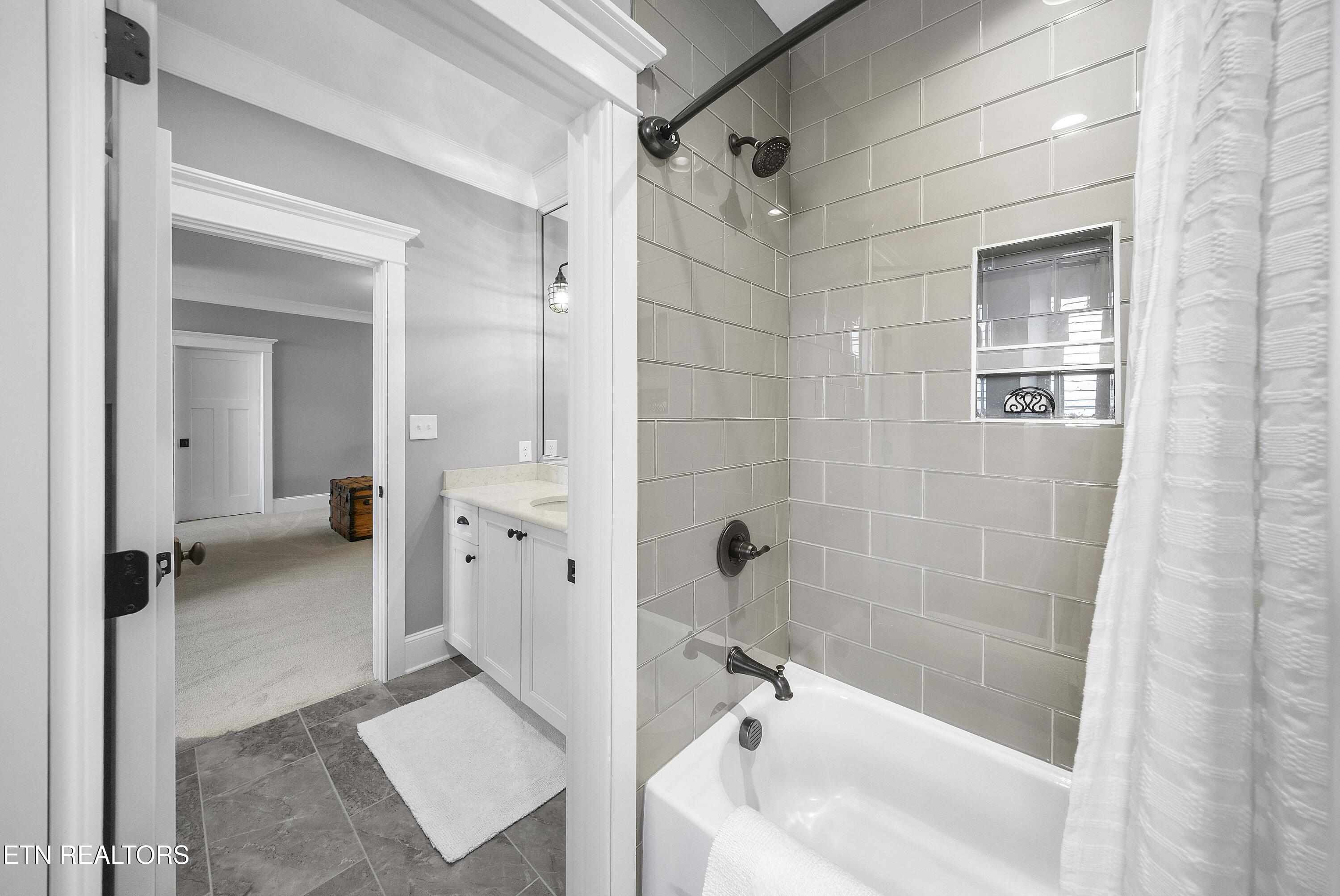 12706 Highwick Circle Knoxville TN 37934
