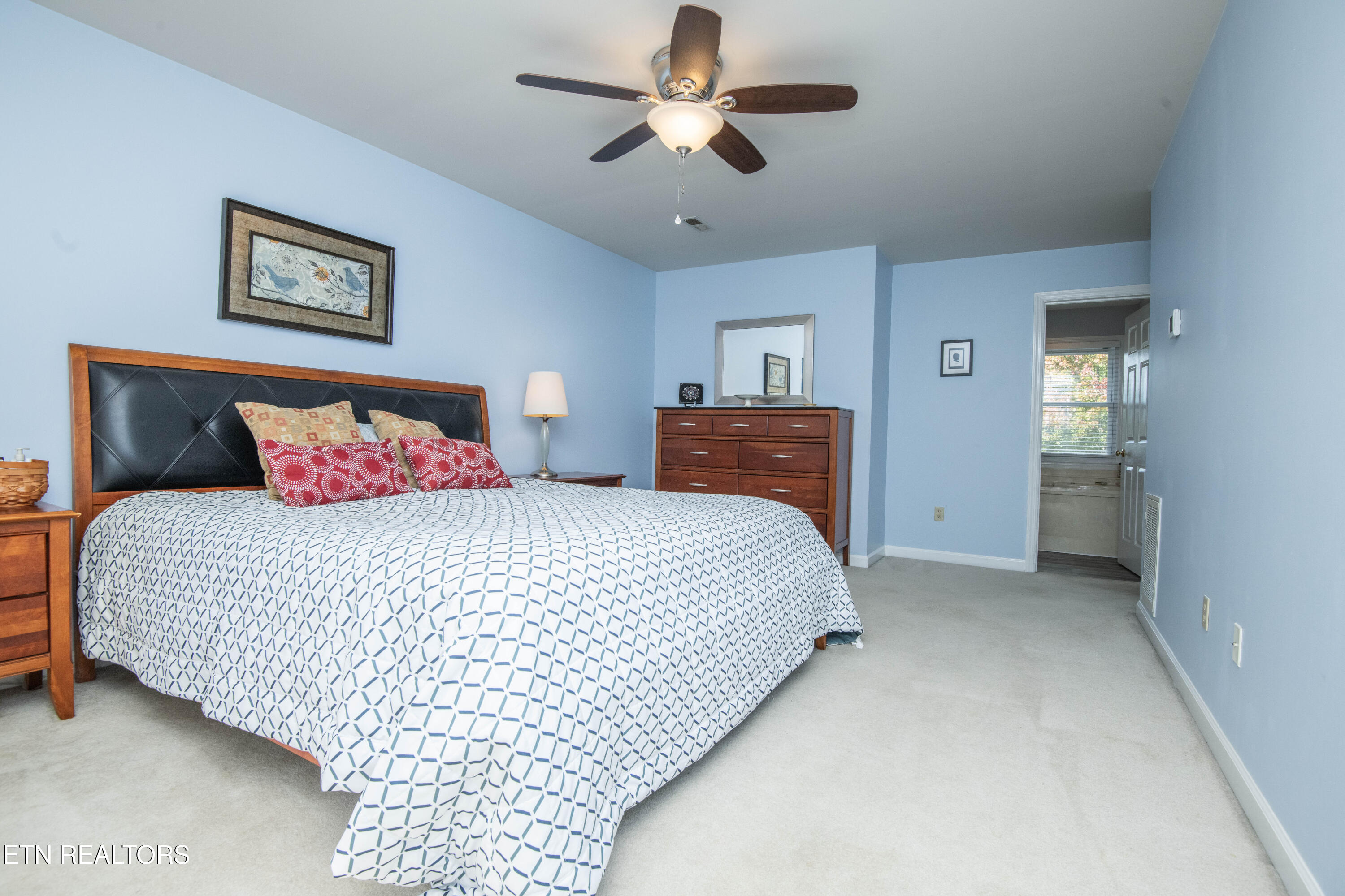 12907 Pin Oak Circle Knoxville TN 37934