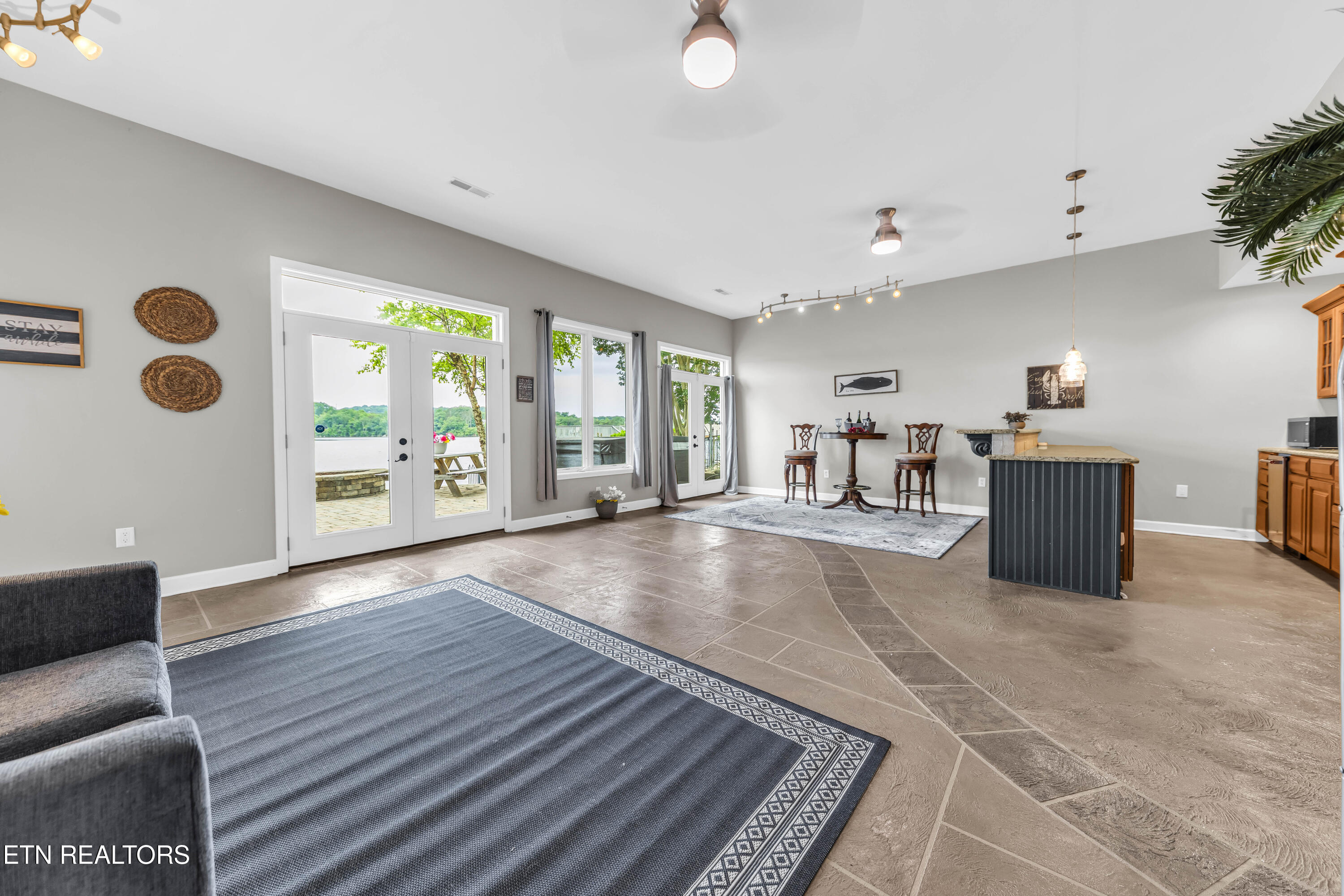 3127 Keller Bend Road Knoxville TN 37922