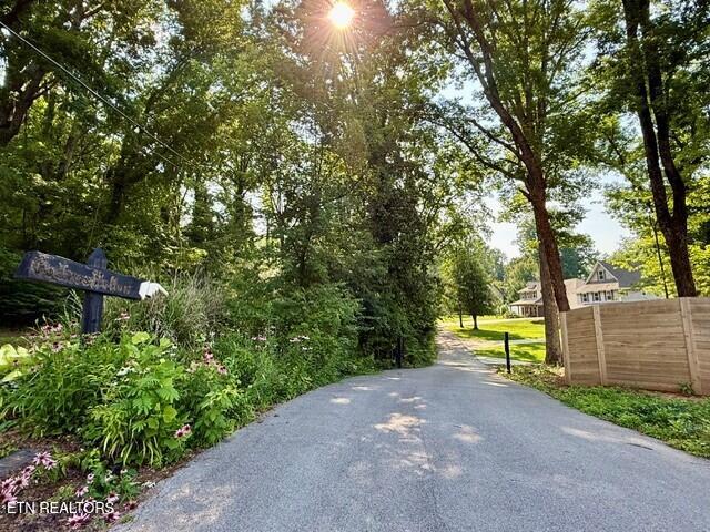 144 Wakefield Road Knoxville TN 37922