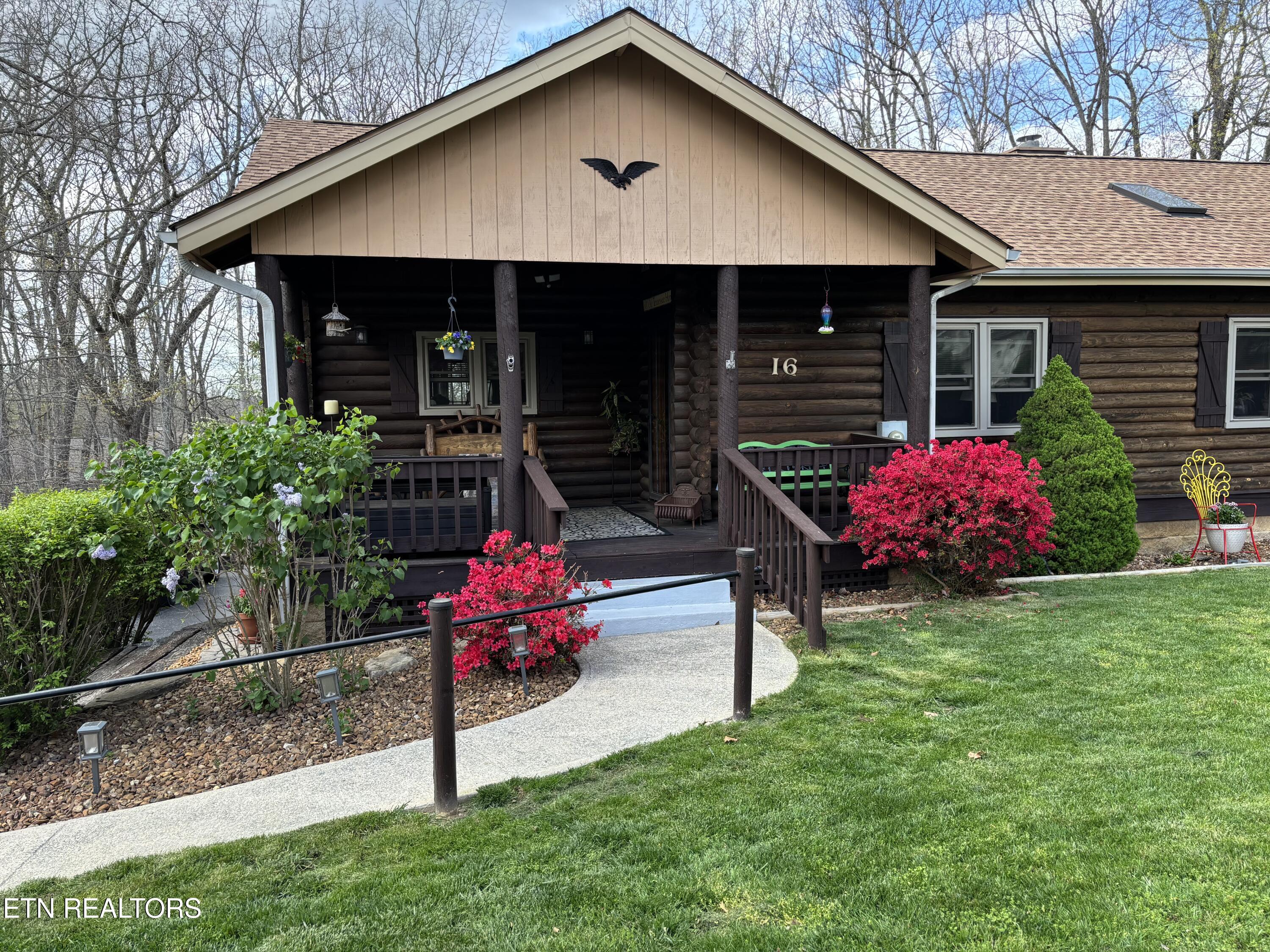 16 Bingham Way Crossville TN 38558