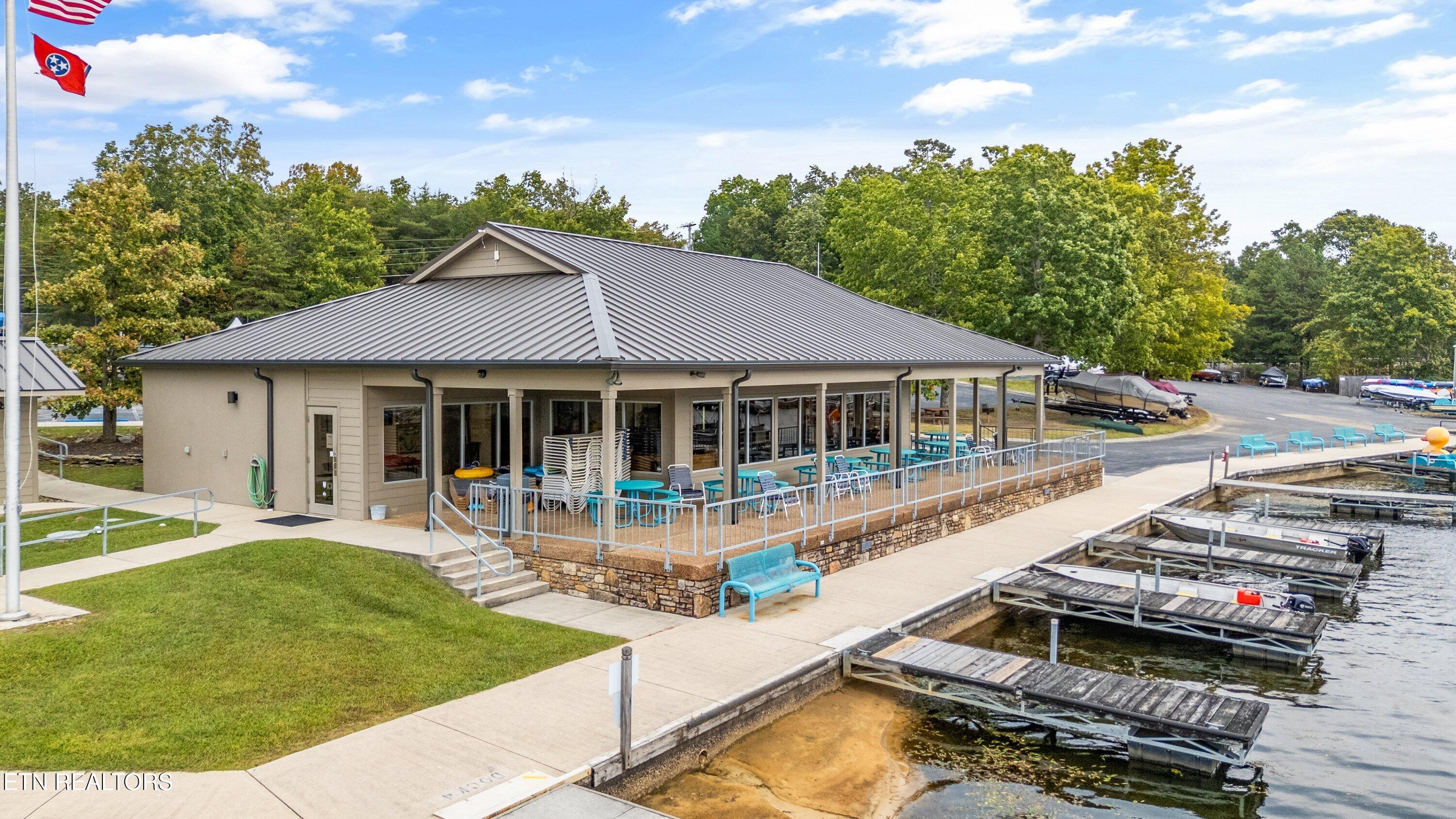 16 Bingham Way Crossville TN 38558