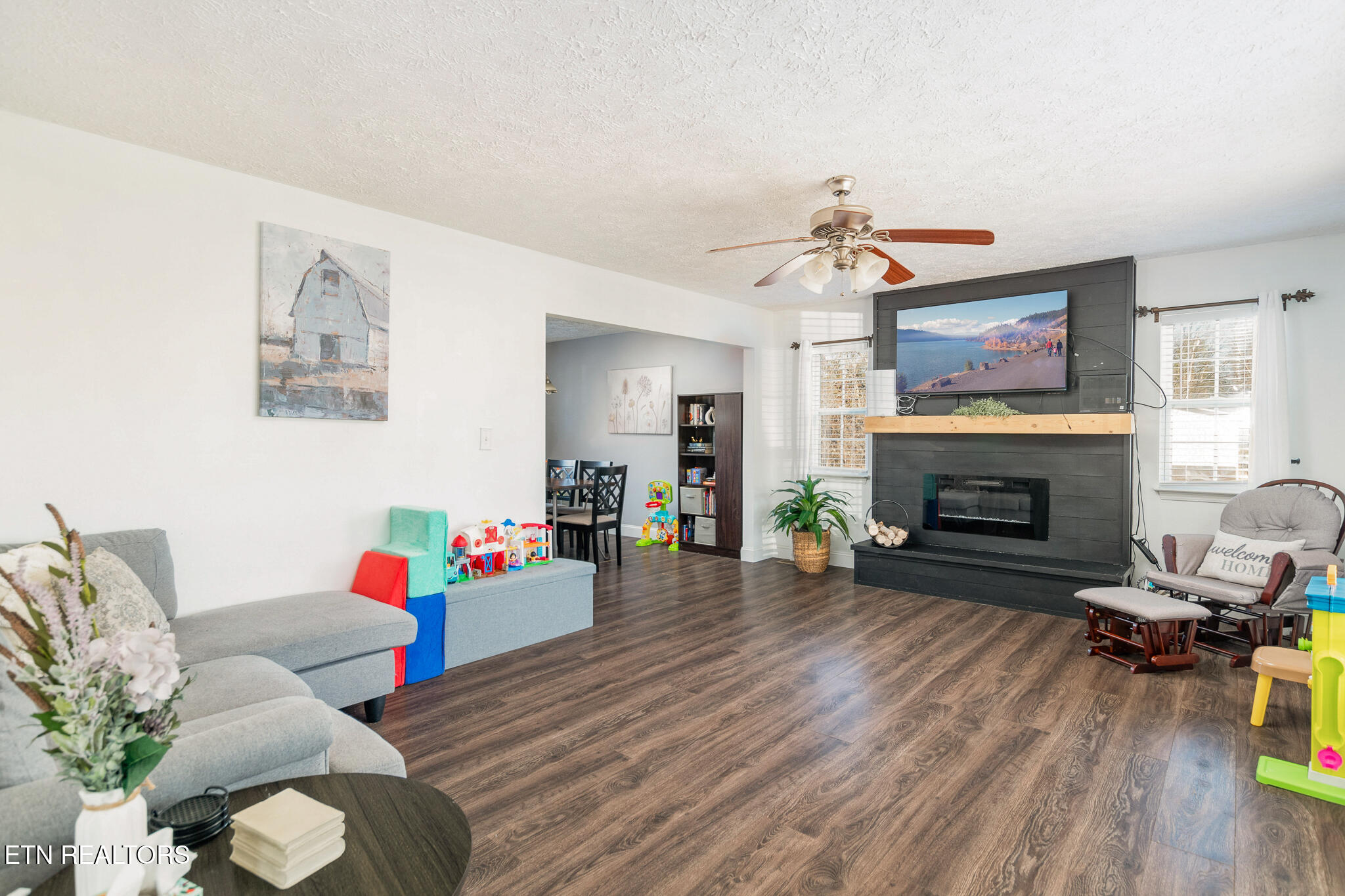313 N Northview Drive Strawberry Plains TN 37871