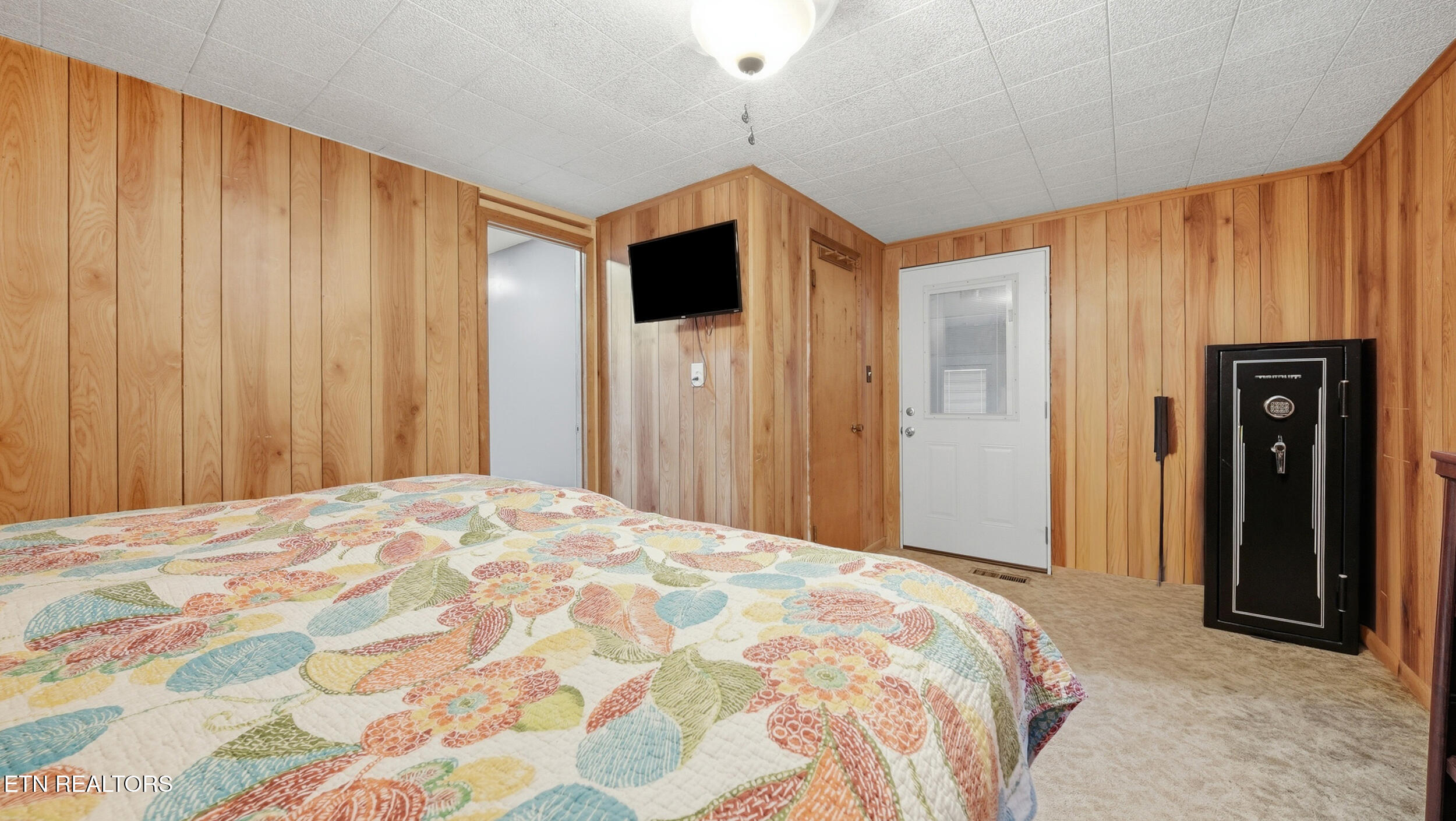 713 Shaddon Road Tellico Plains TN 37385
