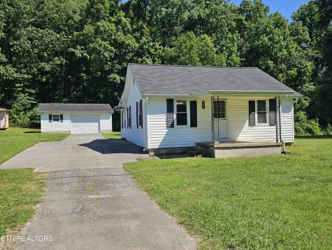 1341 Blockhouse Valley Road Clinton TN 37716