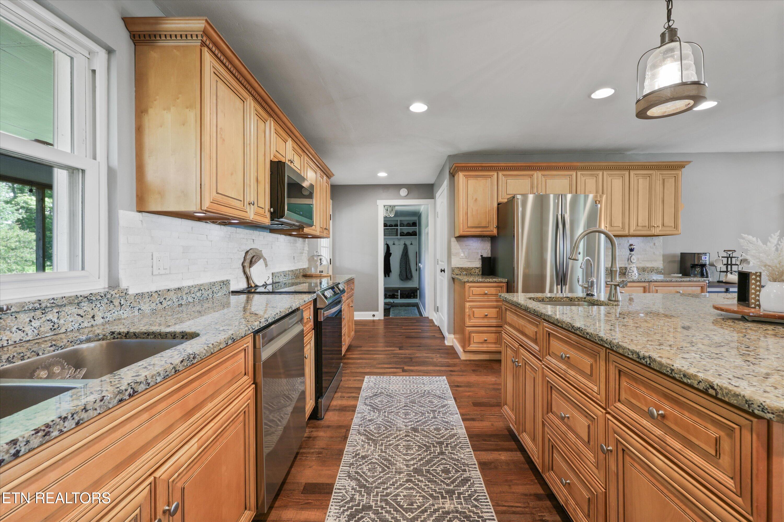 15960 Old Stage Road Lenoir City TN 37772