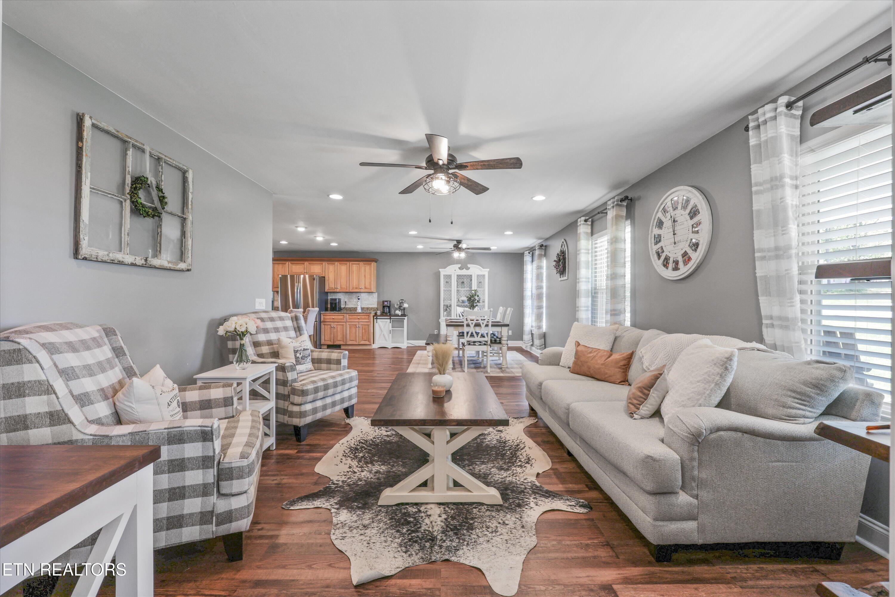 15960 Old Stage Road Lenoir City TN 37772