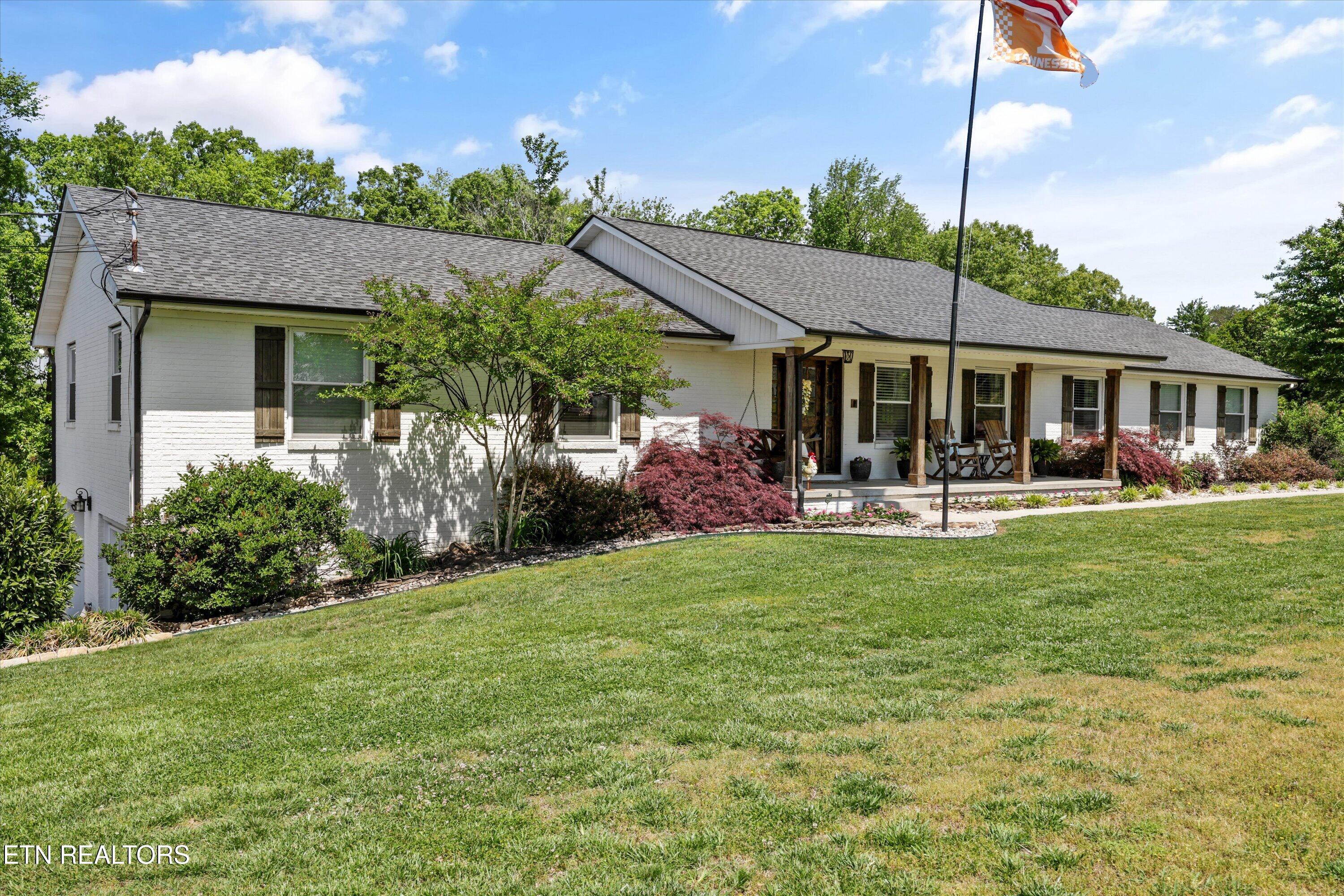 15960 Old Stage Road Lenoir City TN 37772