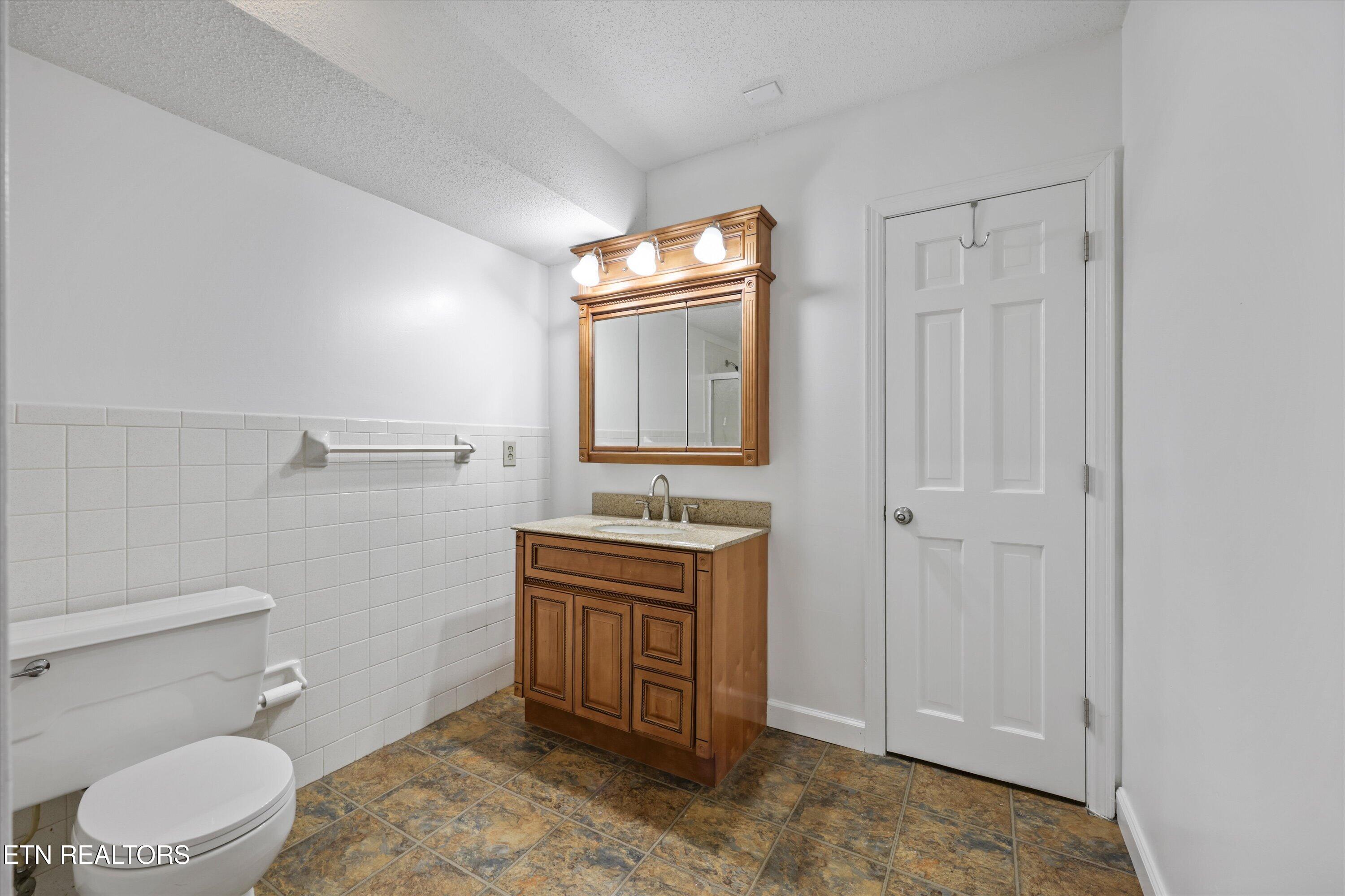 15960 Old Stage Road Lenoir City TN 37772