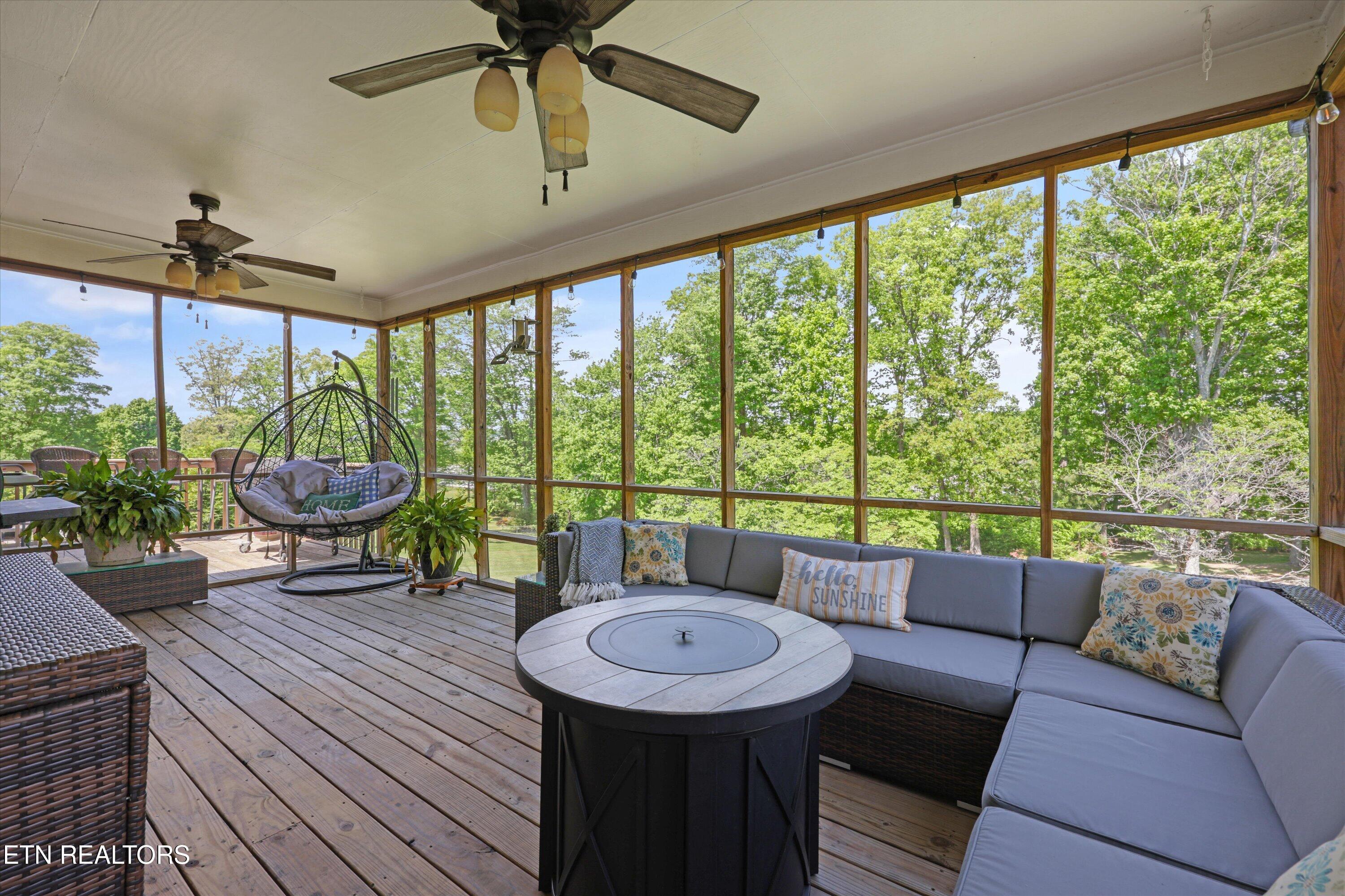 15960 Old Stage Road Lenoir City TN 37772