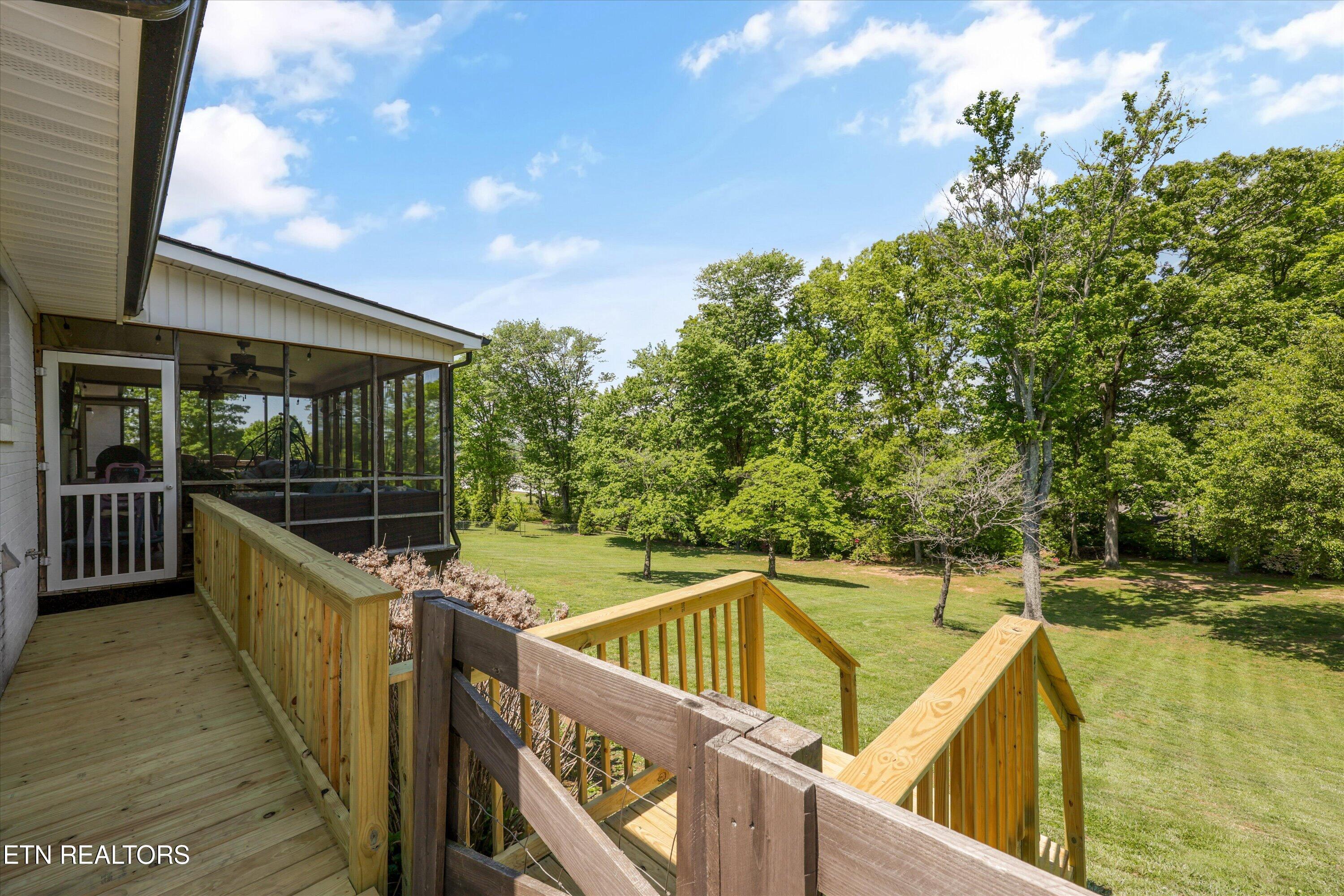 15960 Old Stage Road Lenoir City TN 37772