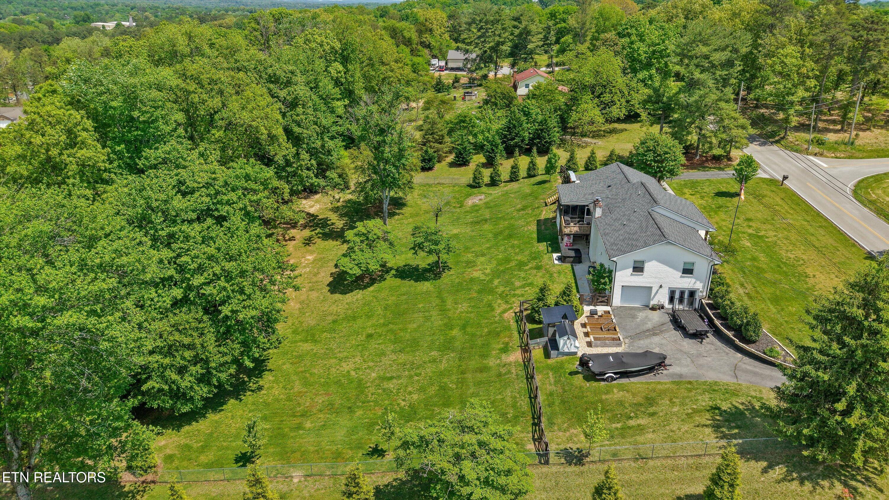 15960 Old Stage Road Lenoir City TN 37772