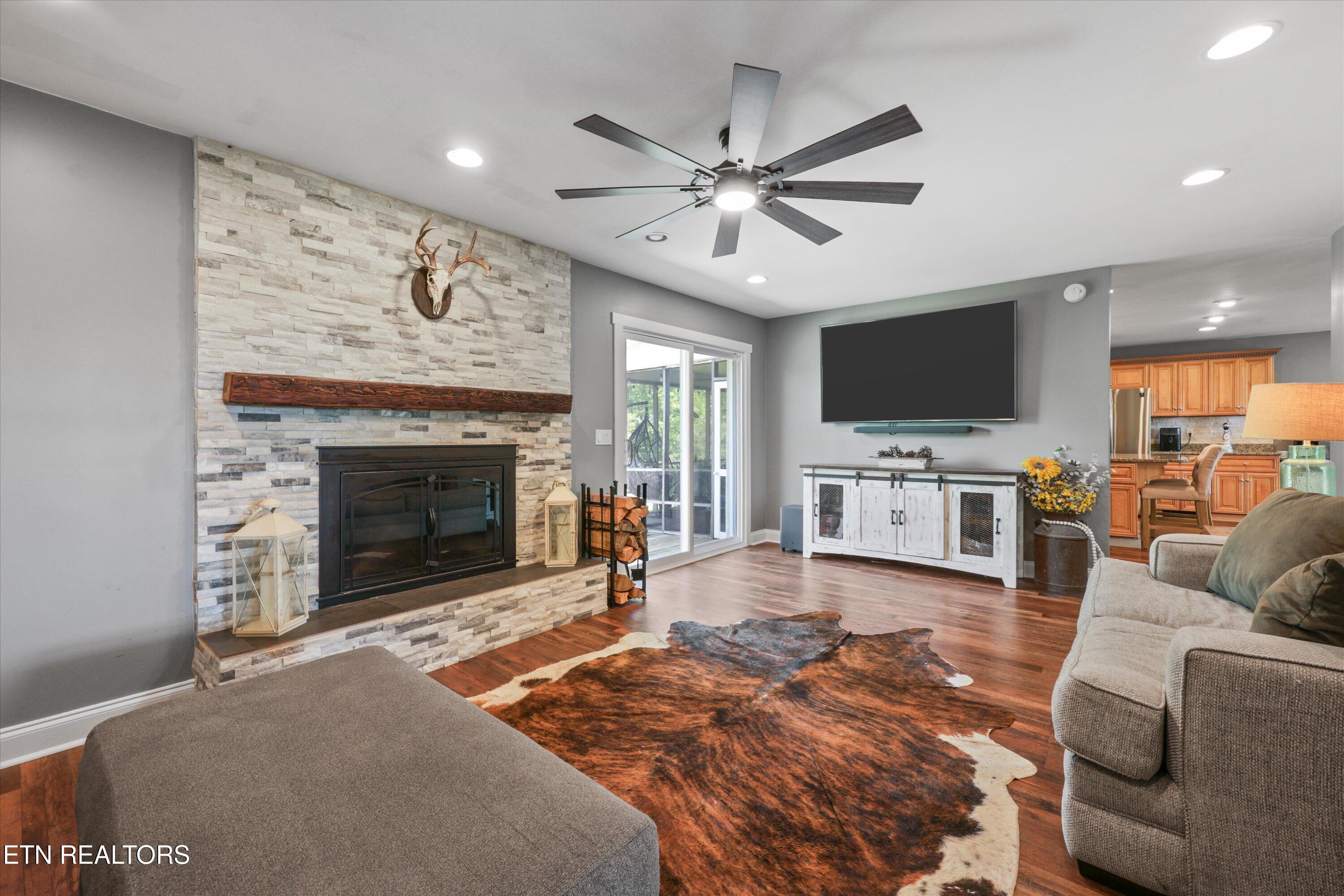 15960 Old Stage Road Lenoir City TN 37772