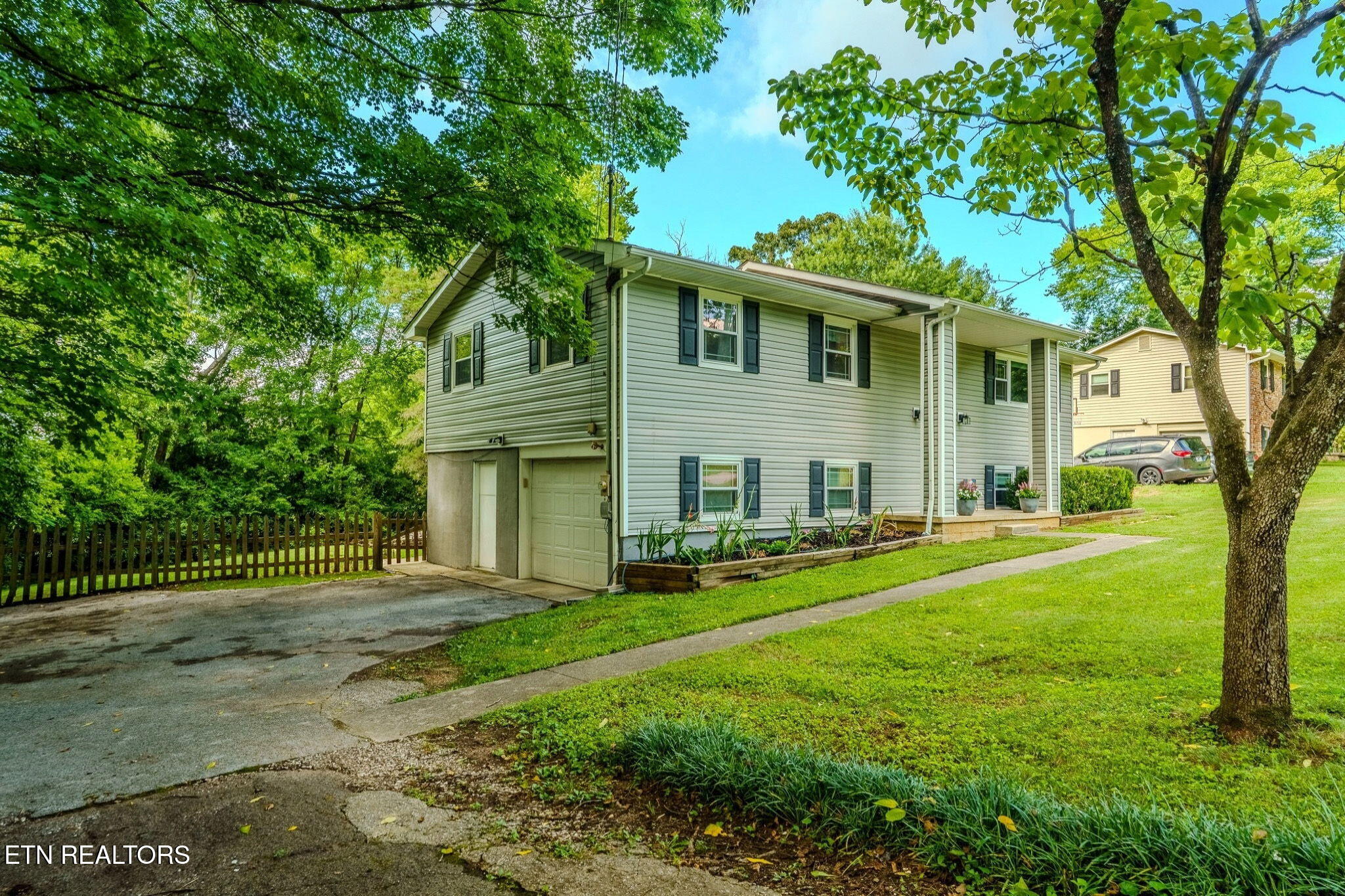 10809 Ashford Drive Knoxville TN 37934