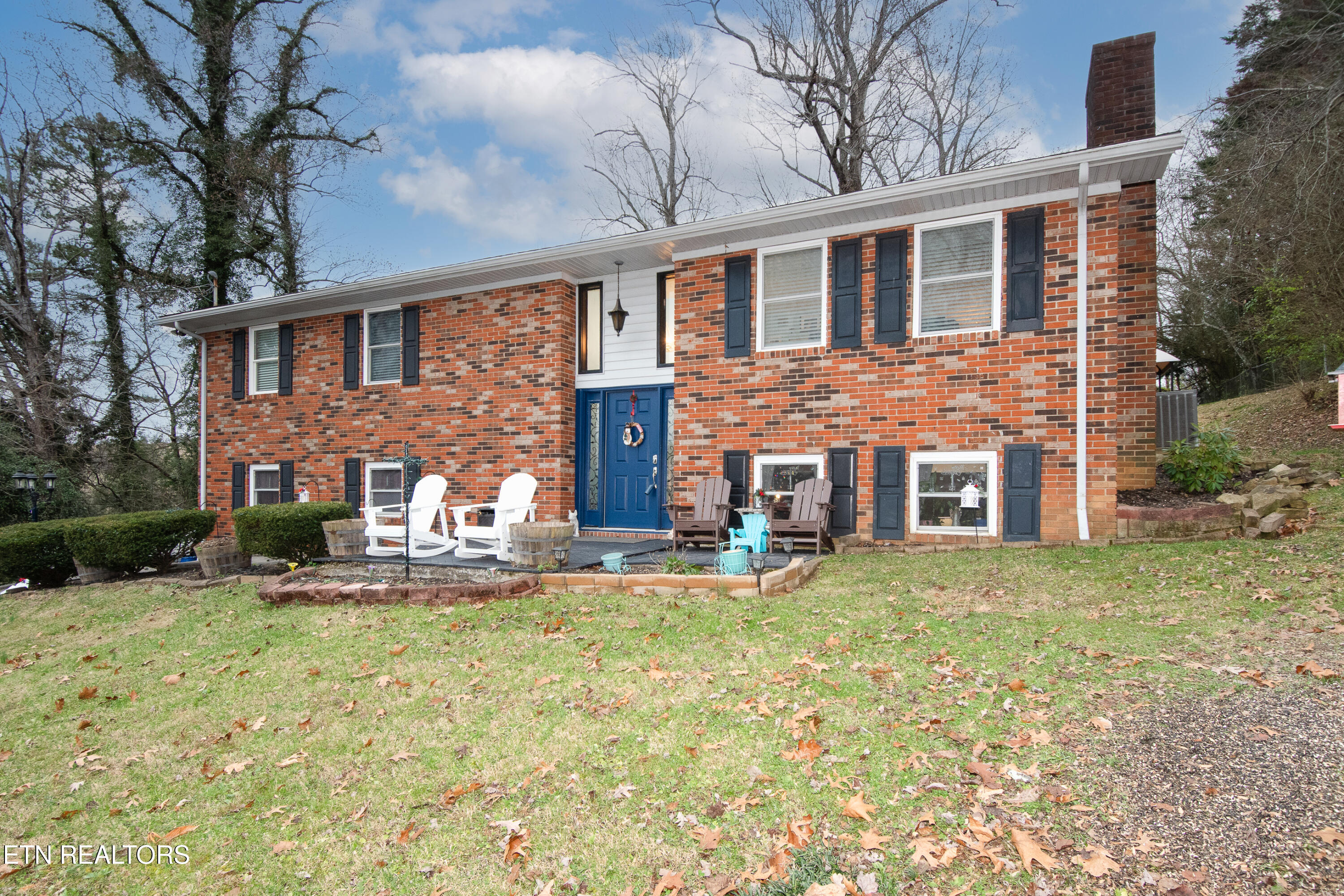 109 Ivy Lane Clinton TN 37716