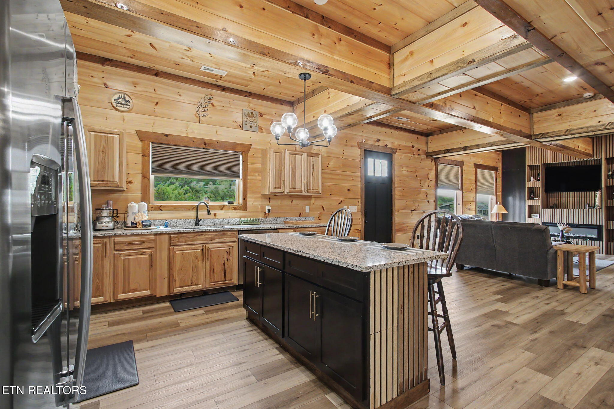 1124 Sanctuary Shores Way Sevierville TN 37876