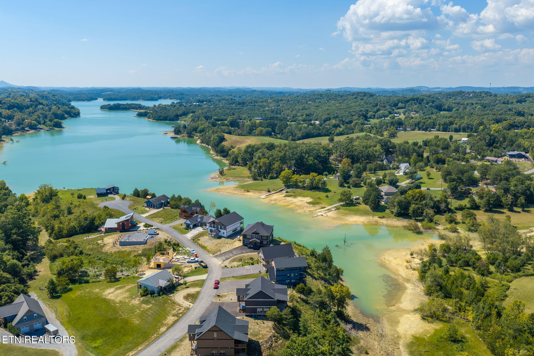 1124 Sanctuary Shores Way Sevierville TN 37876