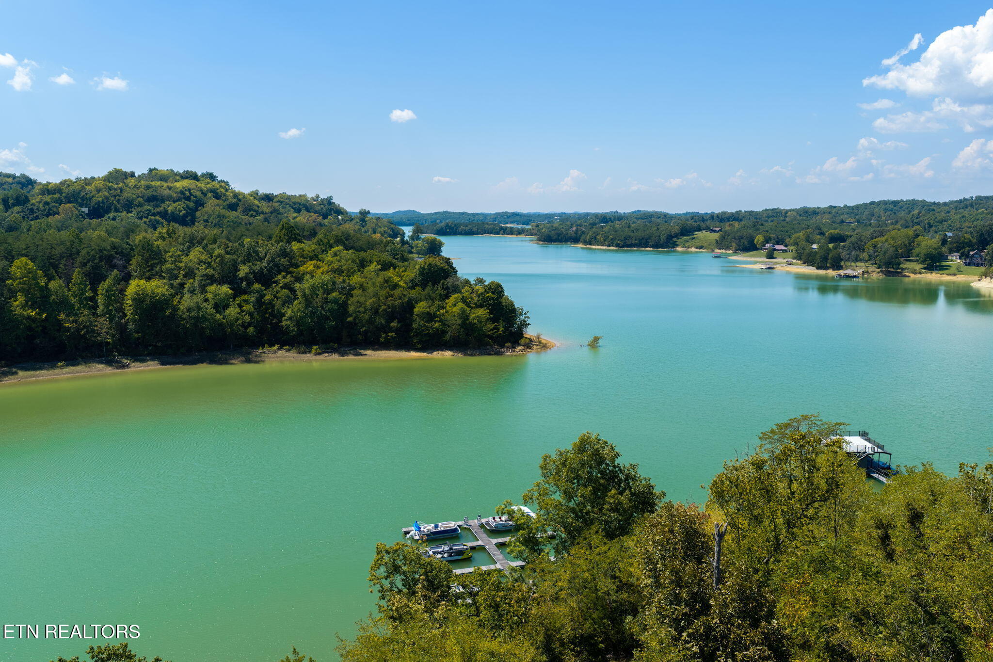1124 Sanctuary Shores Way Sevierville TN 37876