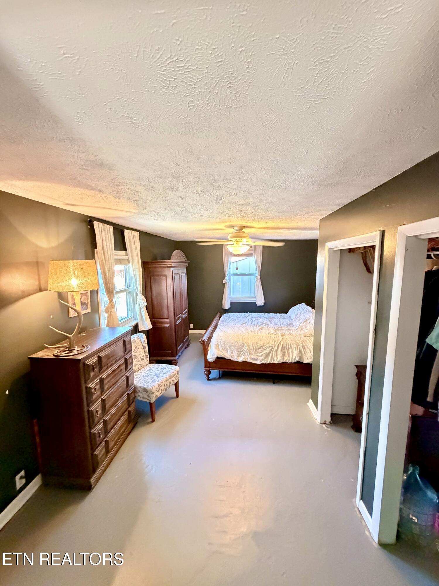 500 Cherokee Avenue Clinton TN 37716