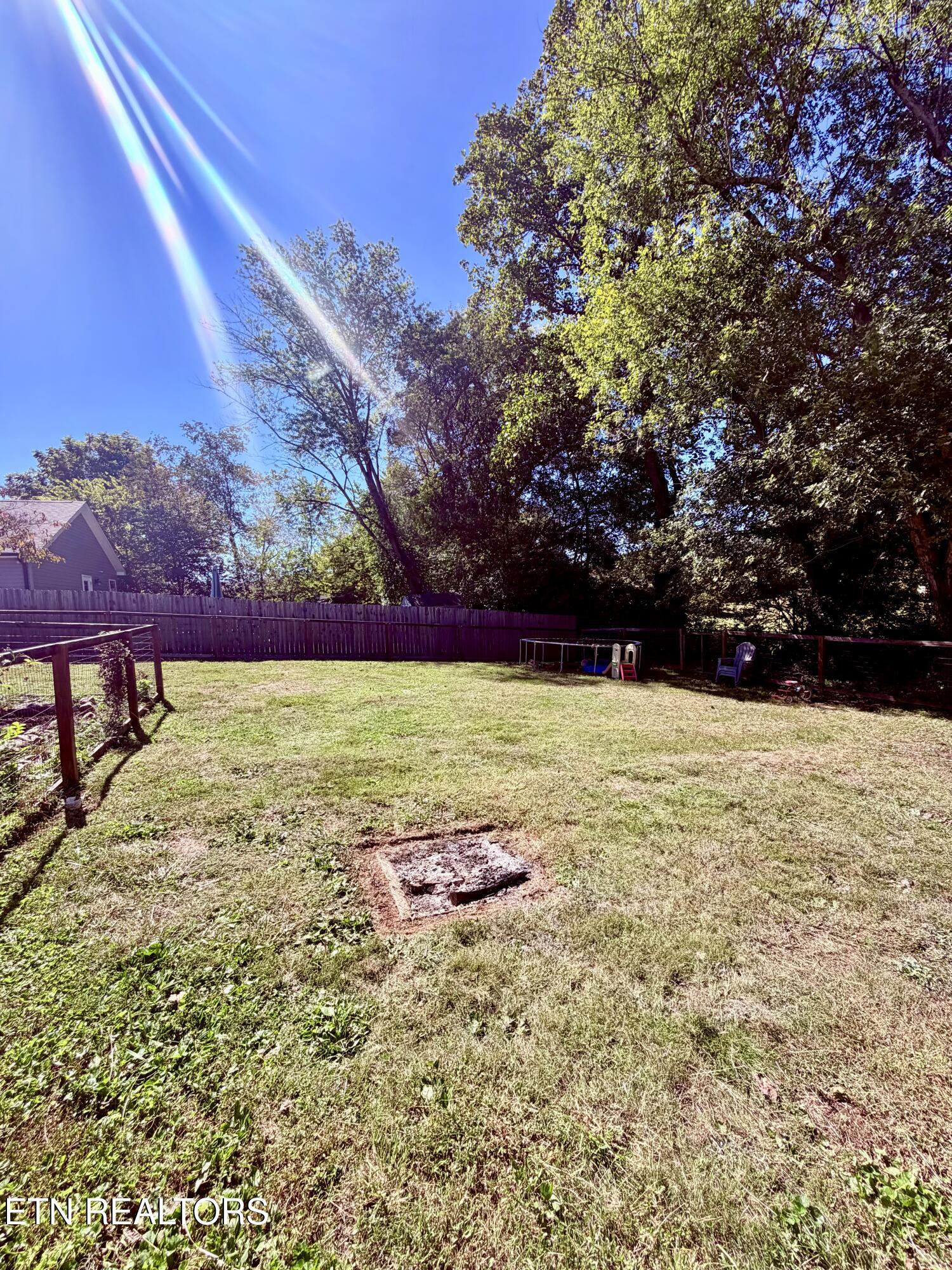 500 Cherokee Avenue Clinton TN 37716