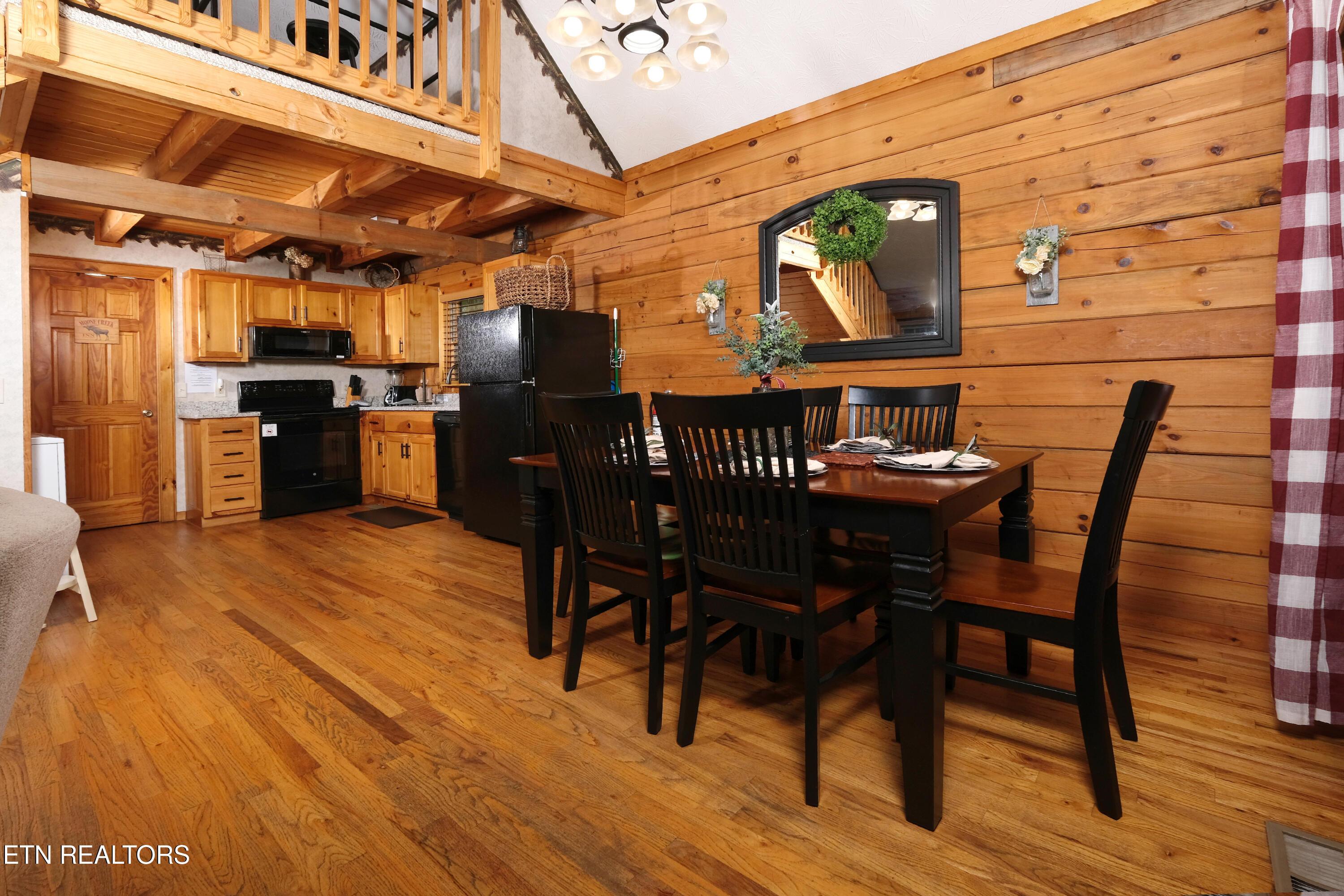 3549 Country Pines Way Sevierville TN 37876