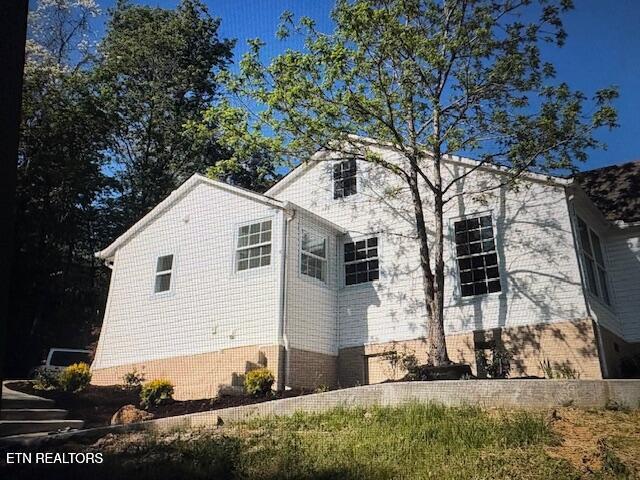 739 W Main Street Sevierville TN 37862