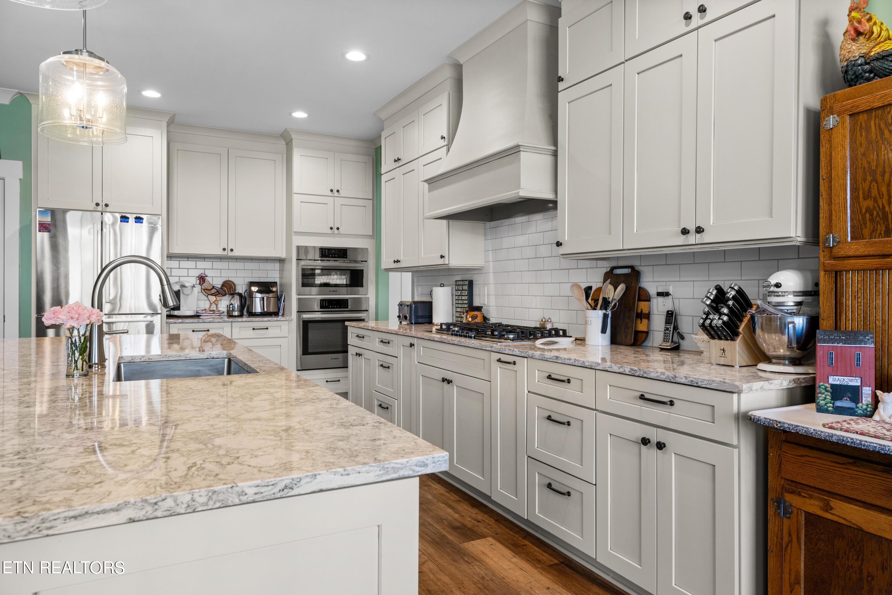 335 Indian Cave Drive Loudon TN 37774
