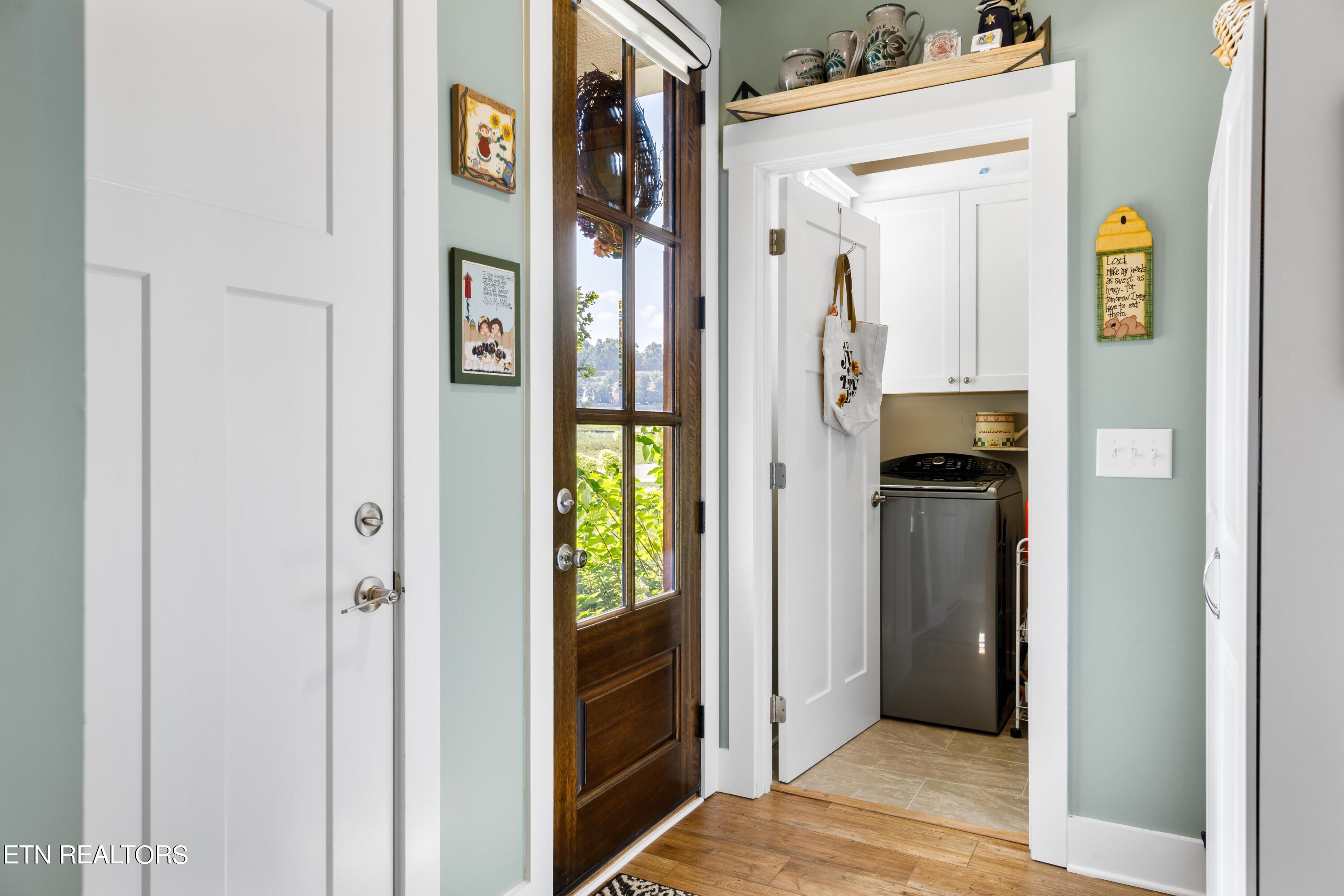335 Indian Cave Drive Loudon TN 37774