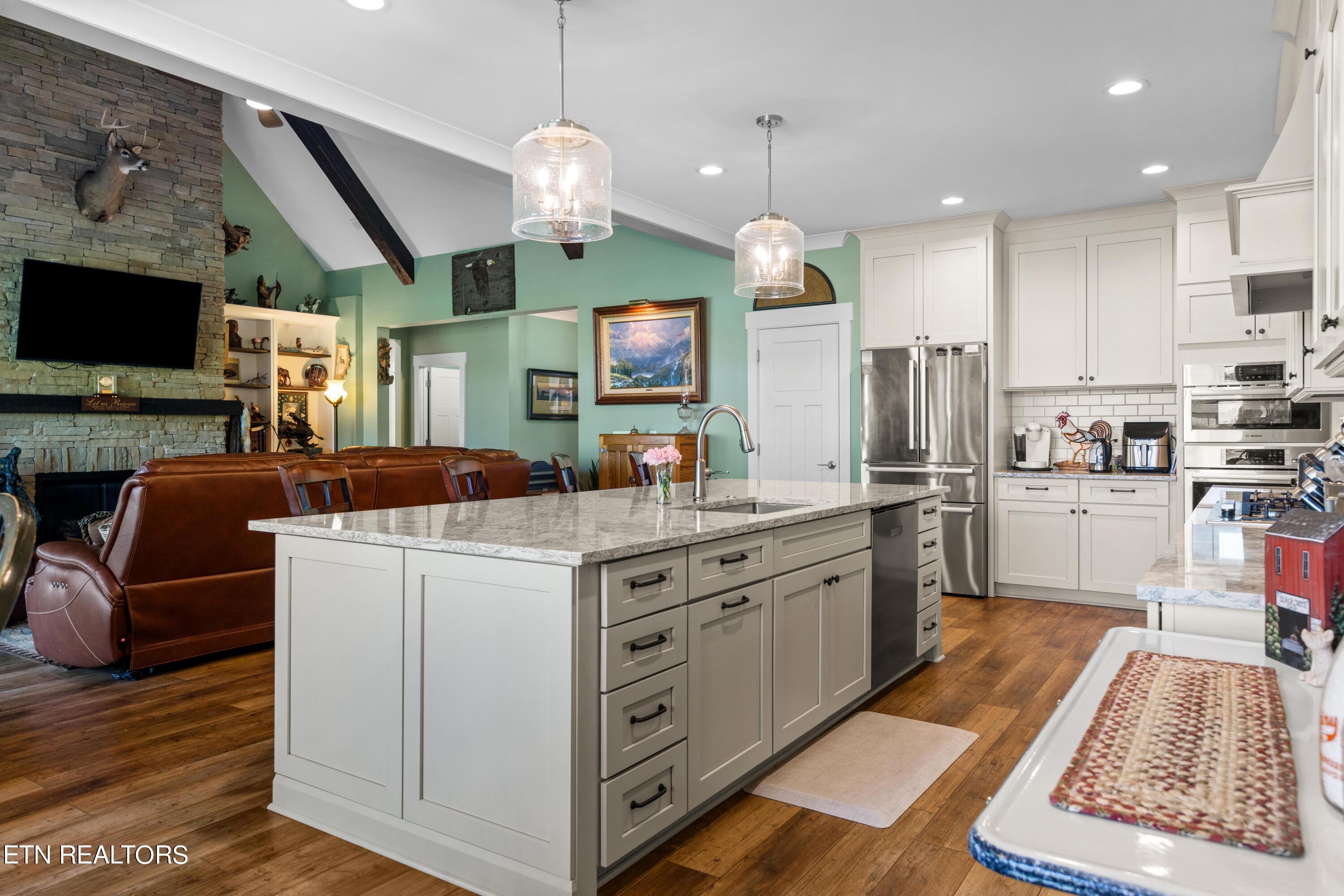 335 Indian Cave Drive Loudon TN 37774