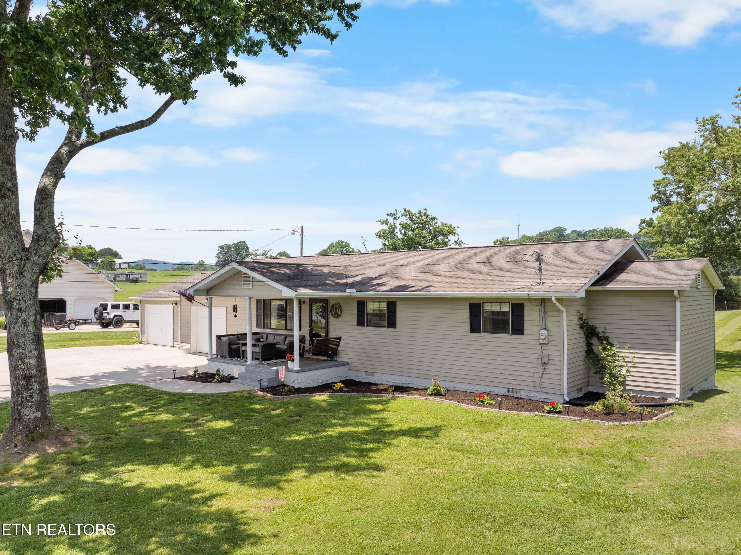 509 Camp Ridge Road Lafollette TN 37766