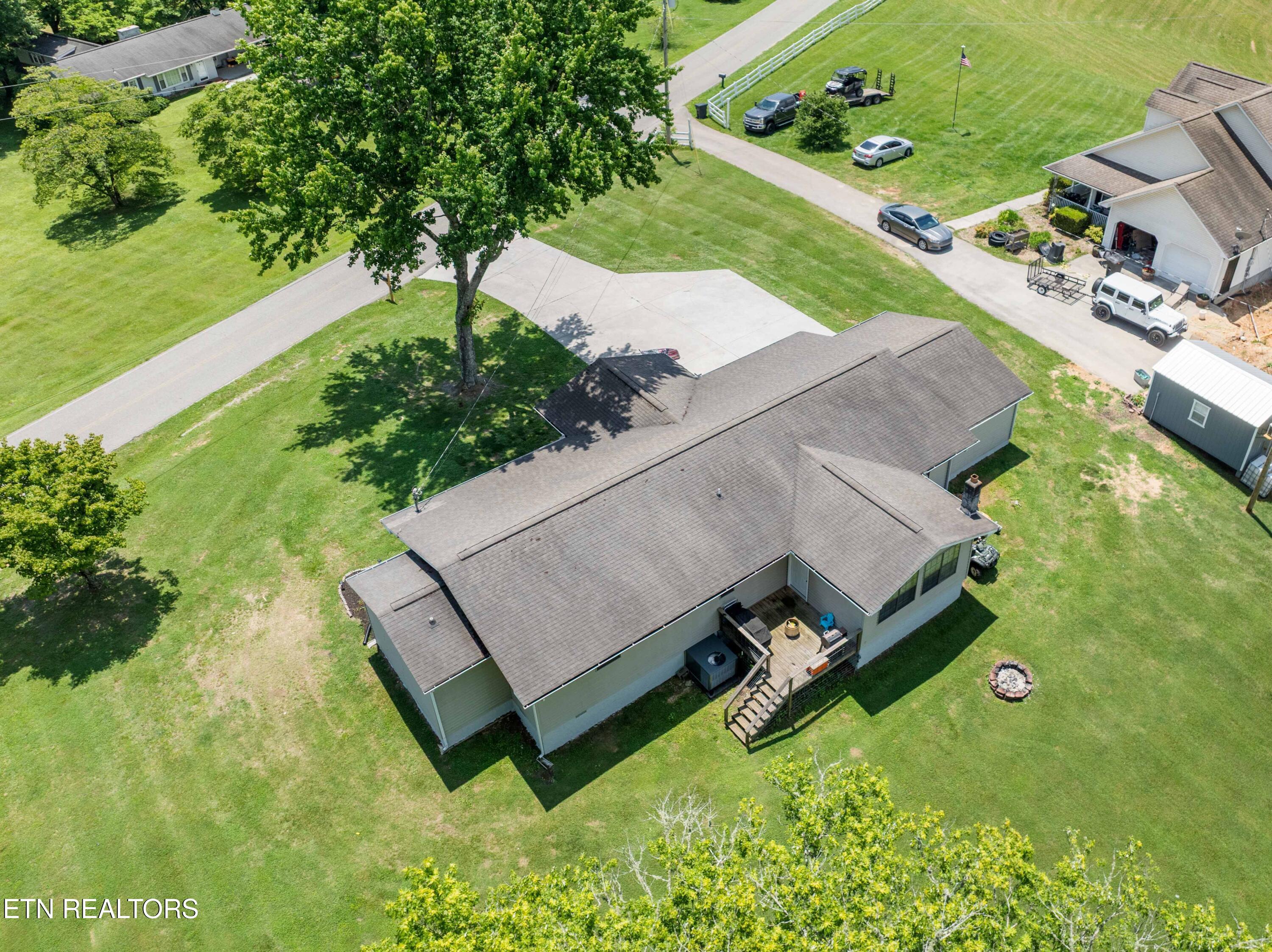 509 Camp Ridge Road Lafollette TN 37766