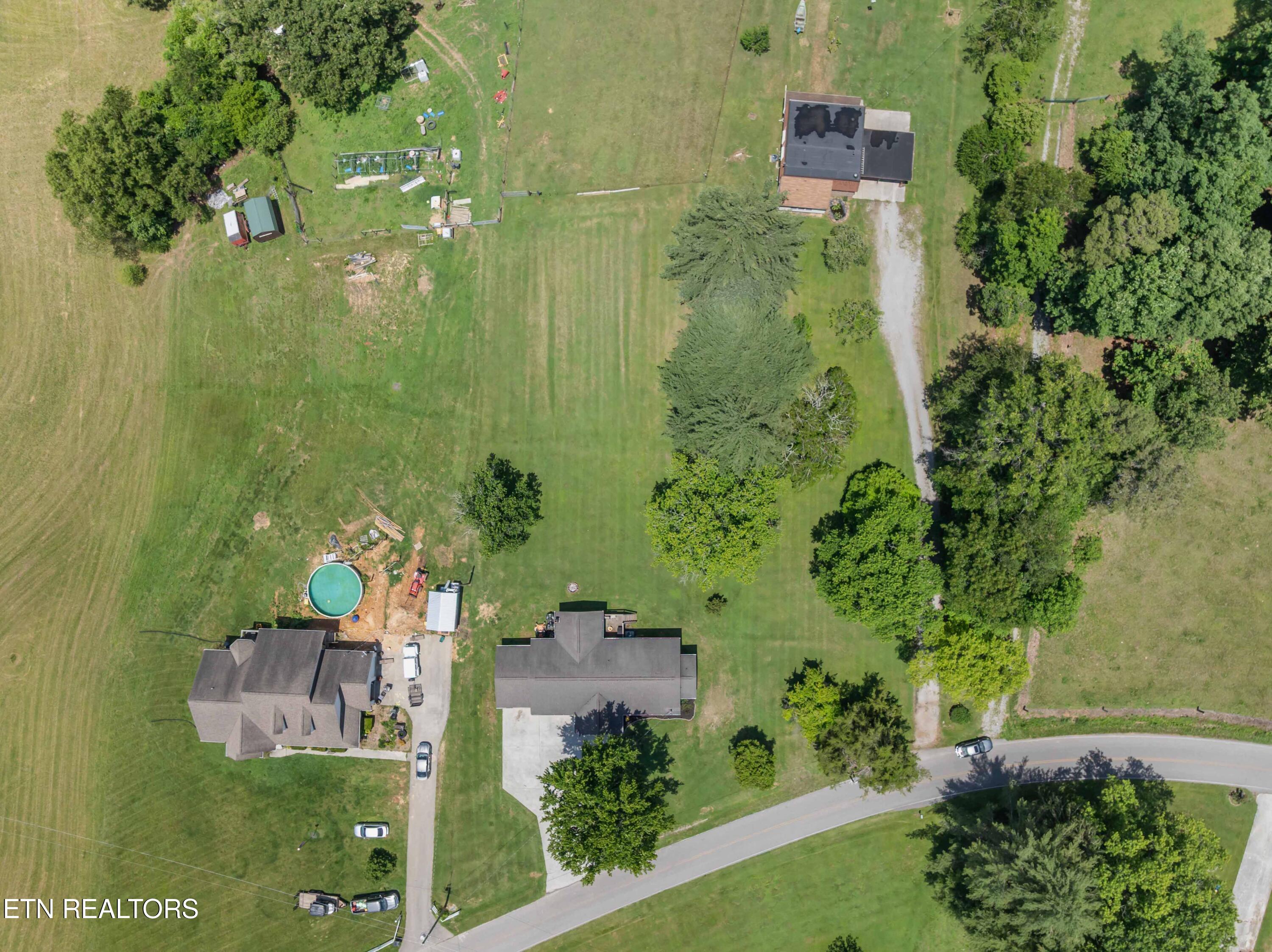 509 Camp Ridge Road Lafollette TN 37766