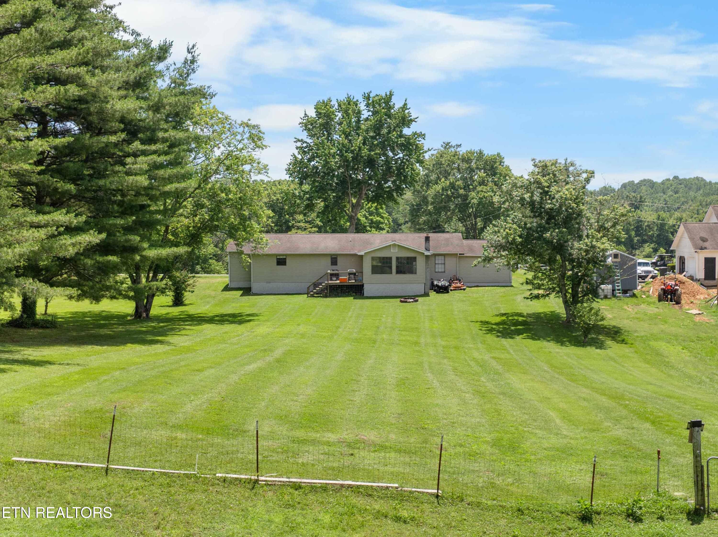 509 Camp Ridge Road Lafollette TN 37766