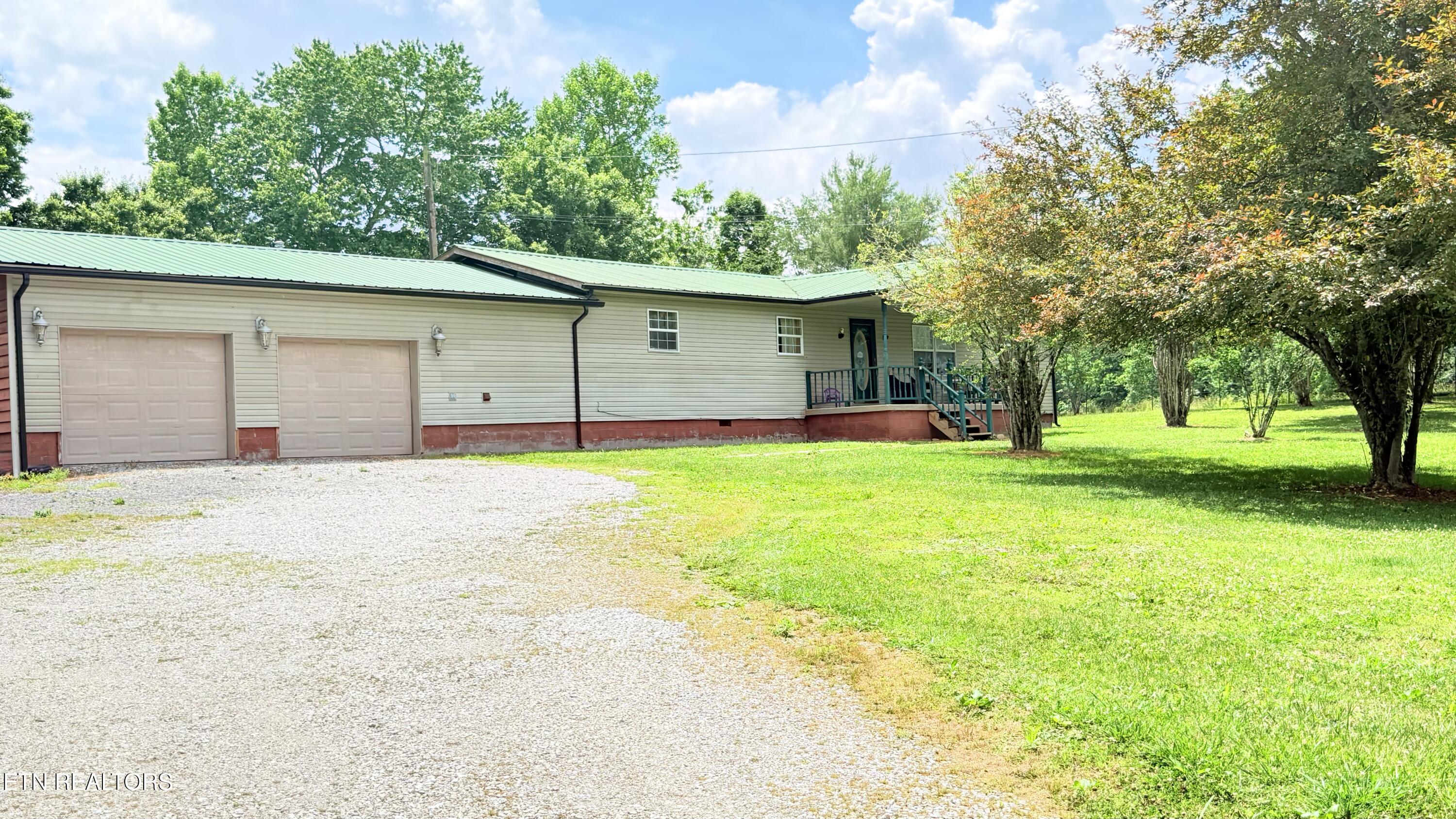 162 Charlie Byrd Lane Pioneer TN 37847