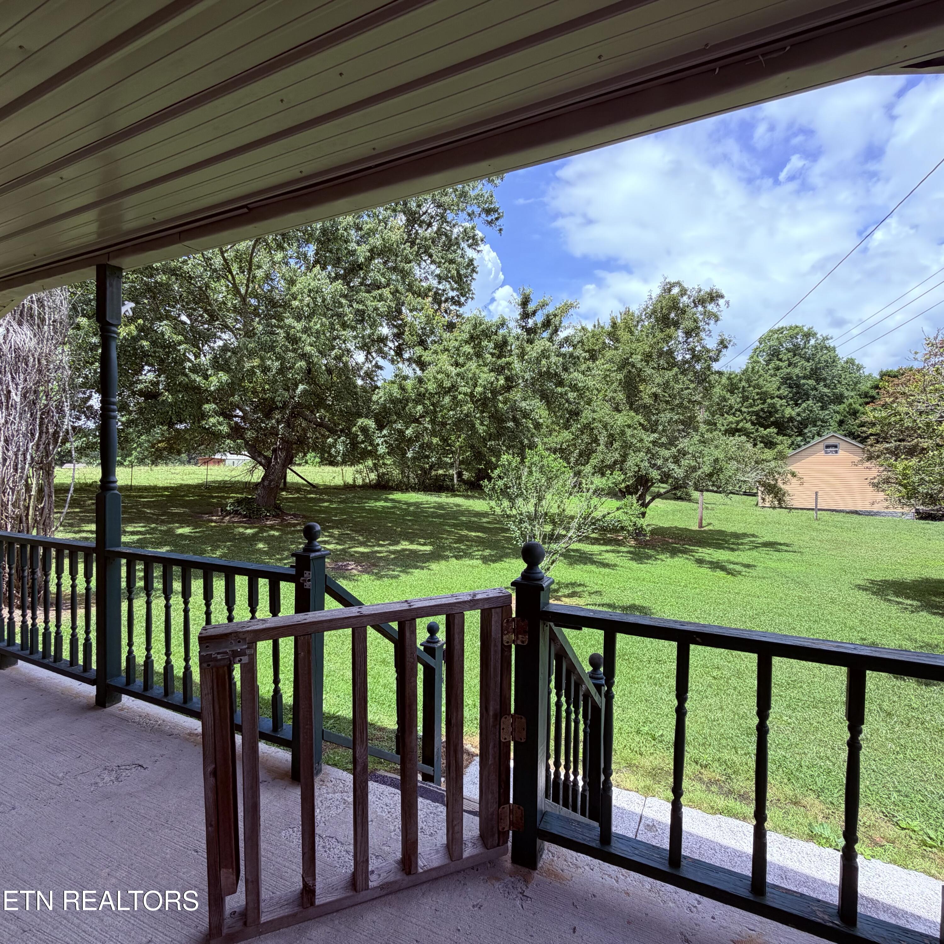 162 Charlie Byrd Lane Pioneer TN 37847