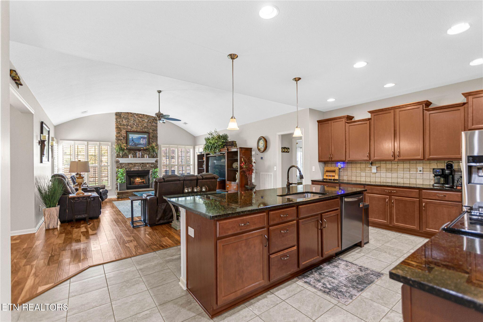 1739 Avashire Lane Knoxville TN 37931