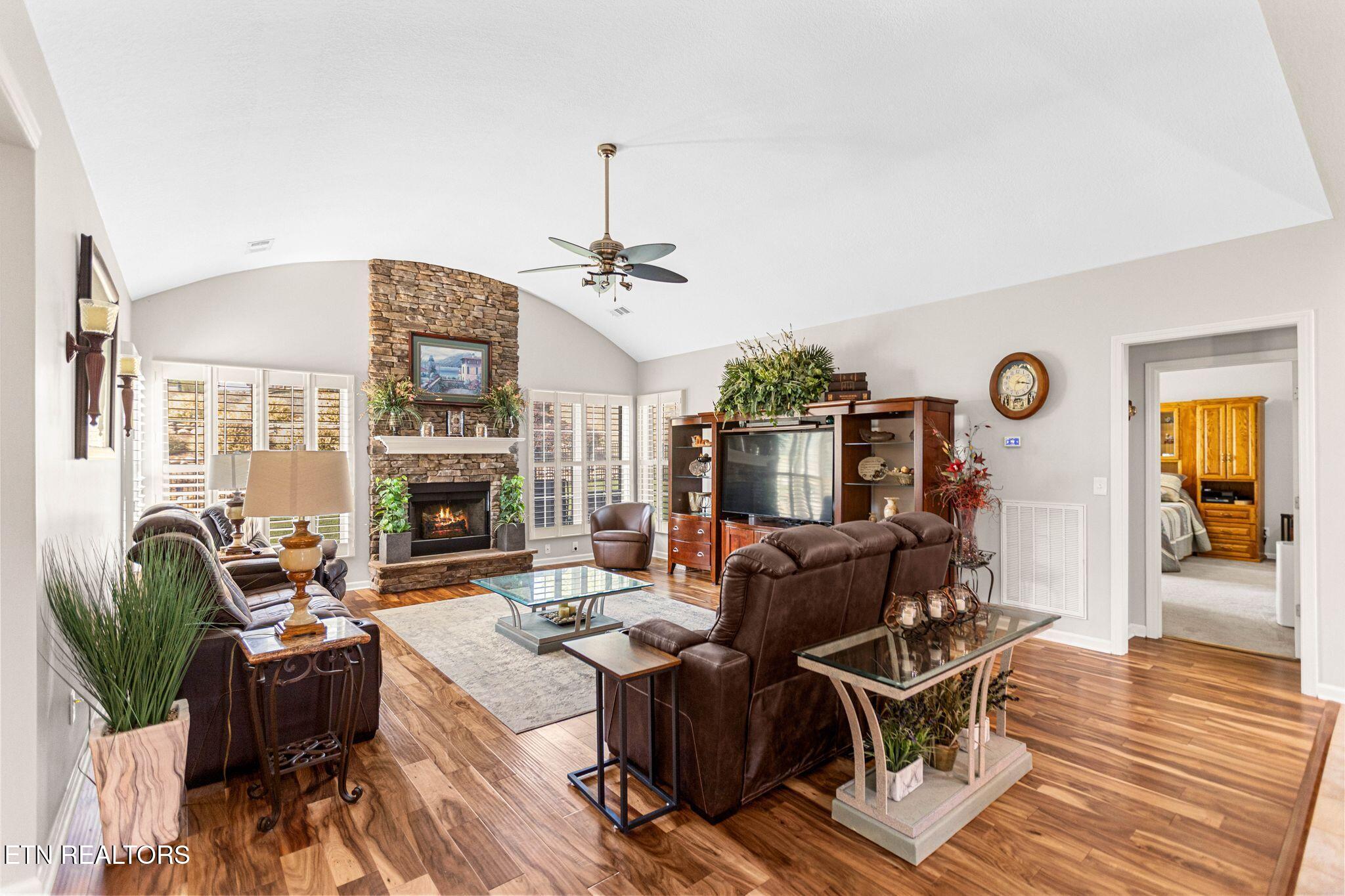 1739 Avashire Lane Knoxville TN 37931