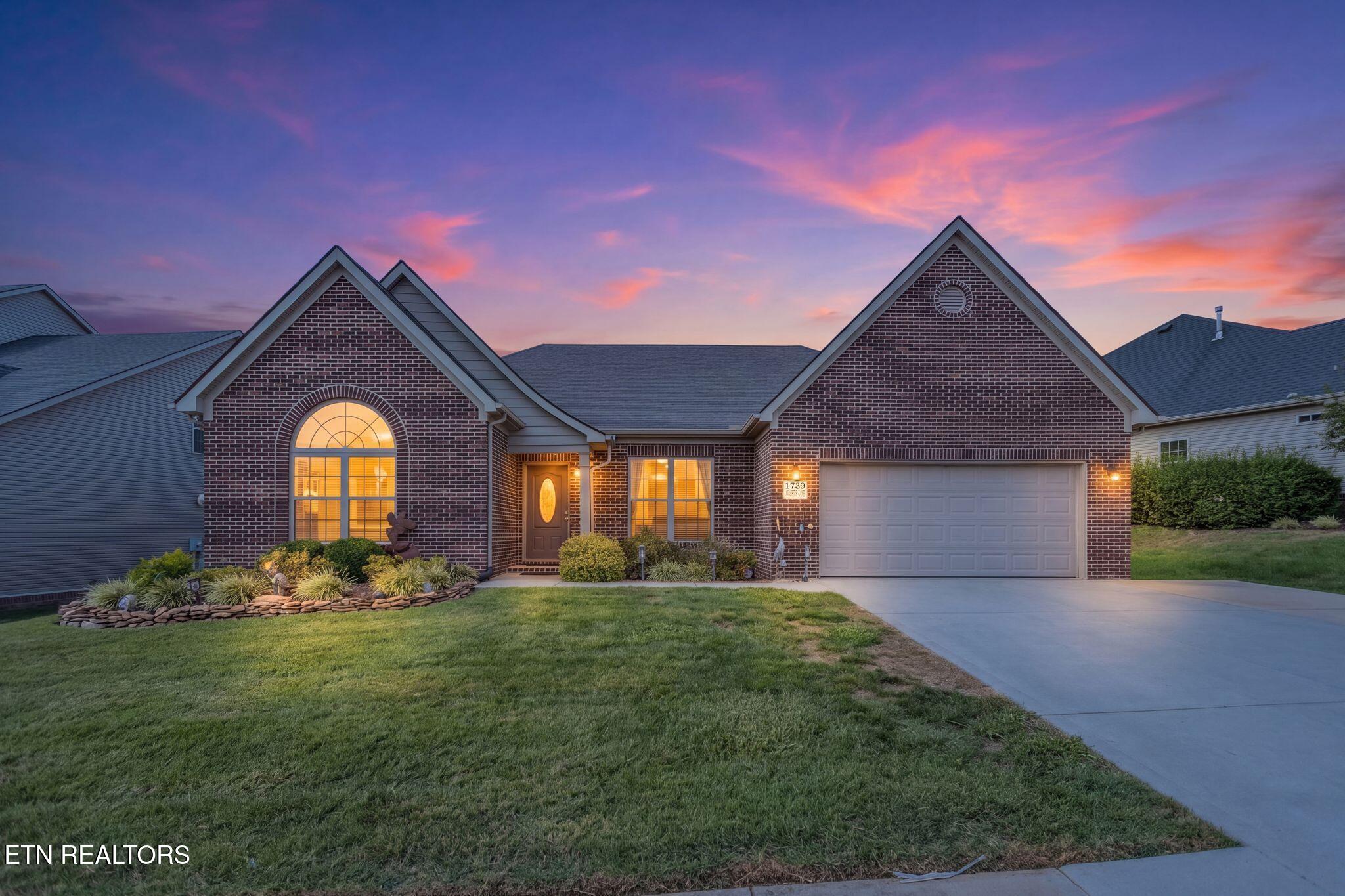 1739 Avashire Lane Knoxville TN 37931